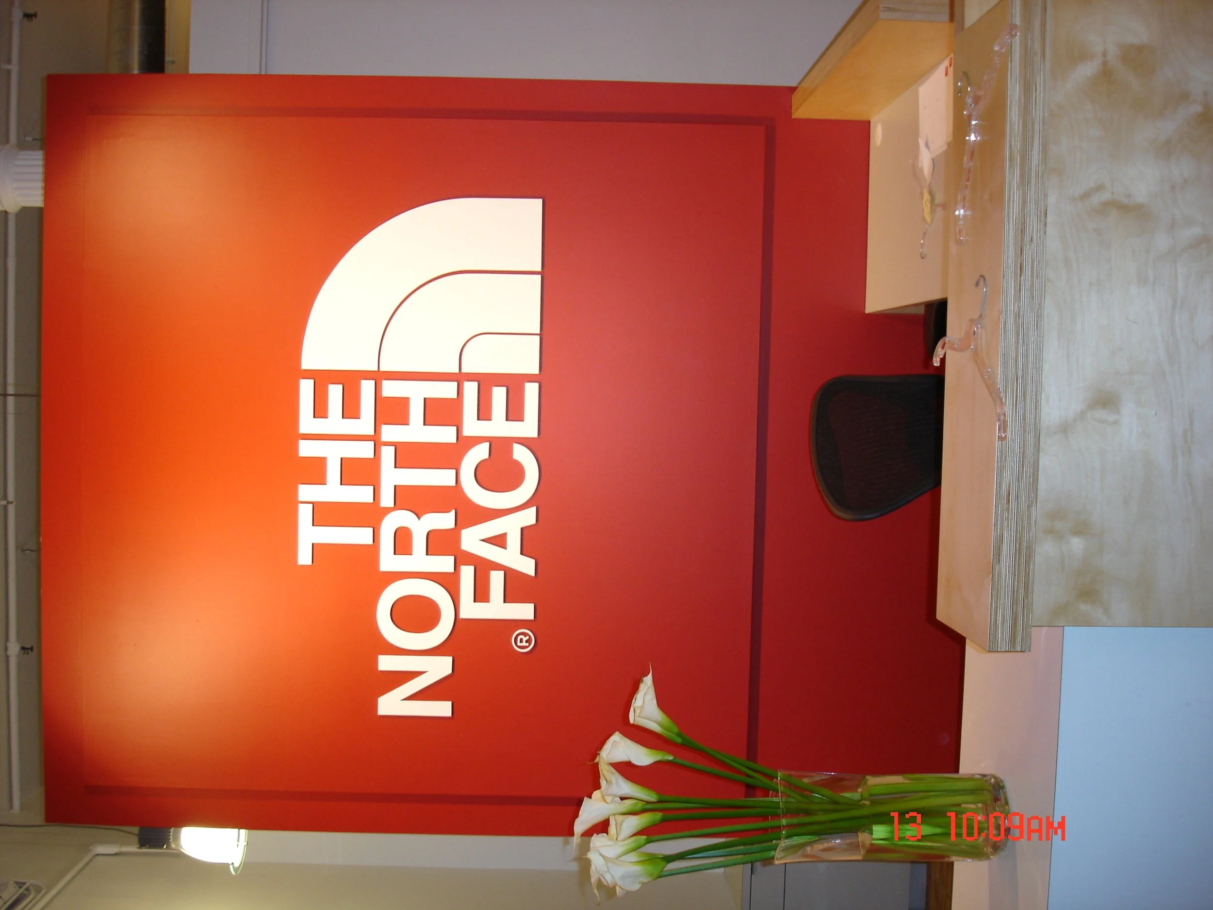 North face store - retail project by Quest