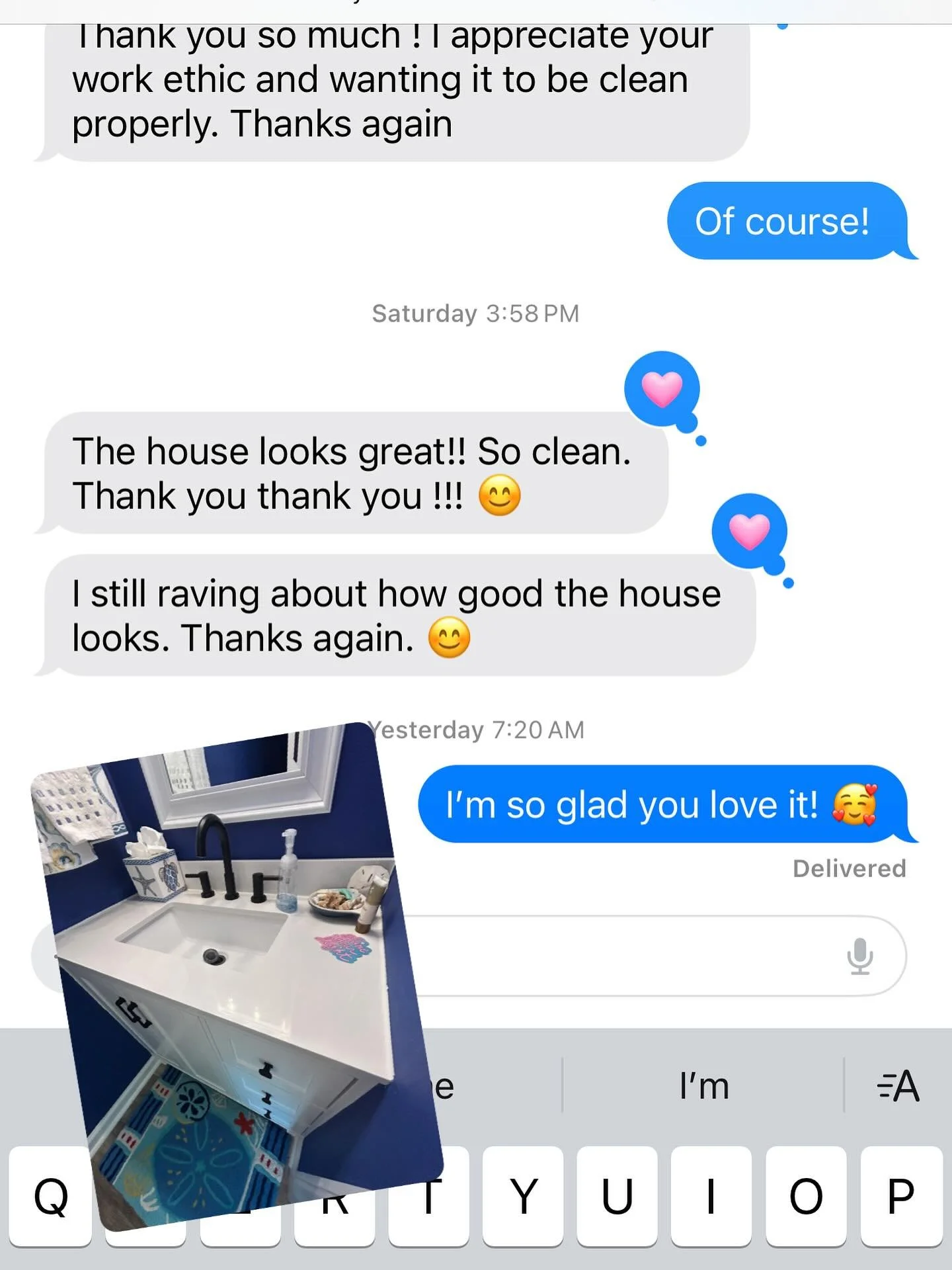 Just another happy client who&rsquo;s vacation home we clean on the island! 🏝️&hellip; and I LOVE this house. It&rsquo;s one of the OG homes on the beach and has so much beautiful character. It&rsquo;s been in their family for a long time and they s