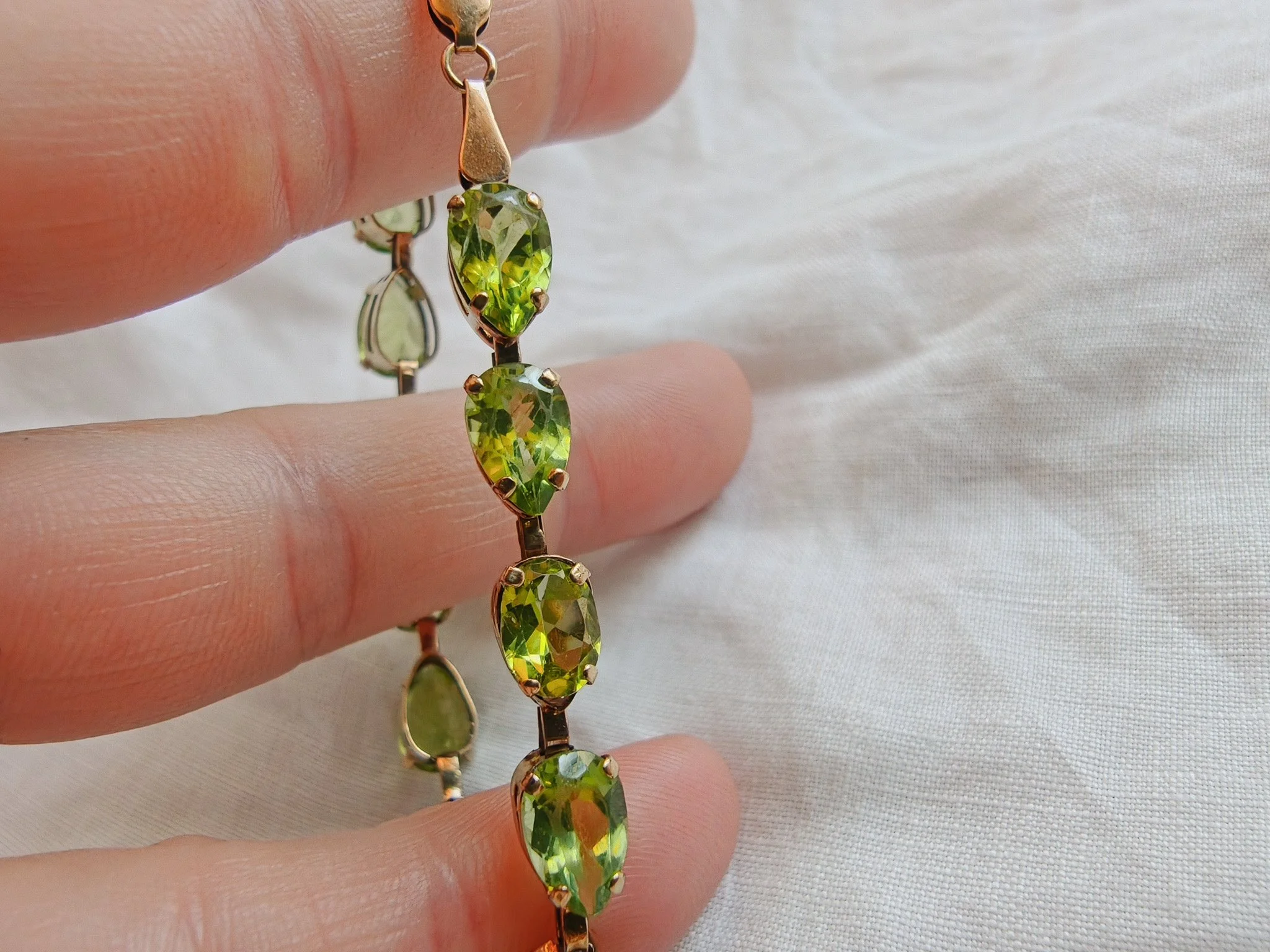 Peridot Imperial Gold Co Bracelet (1029 of 15).jpg