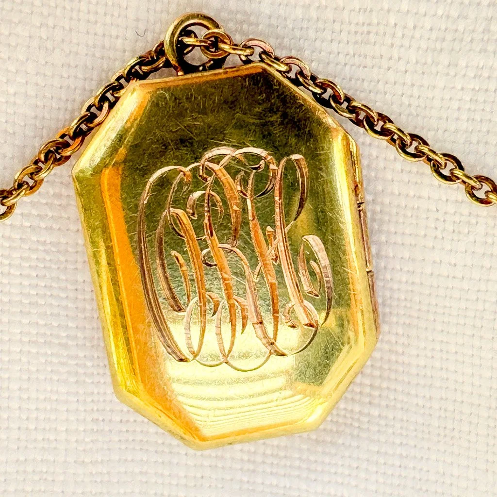 Antique Gold locket charm-16.jpg