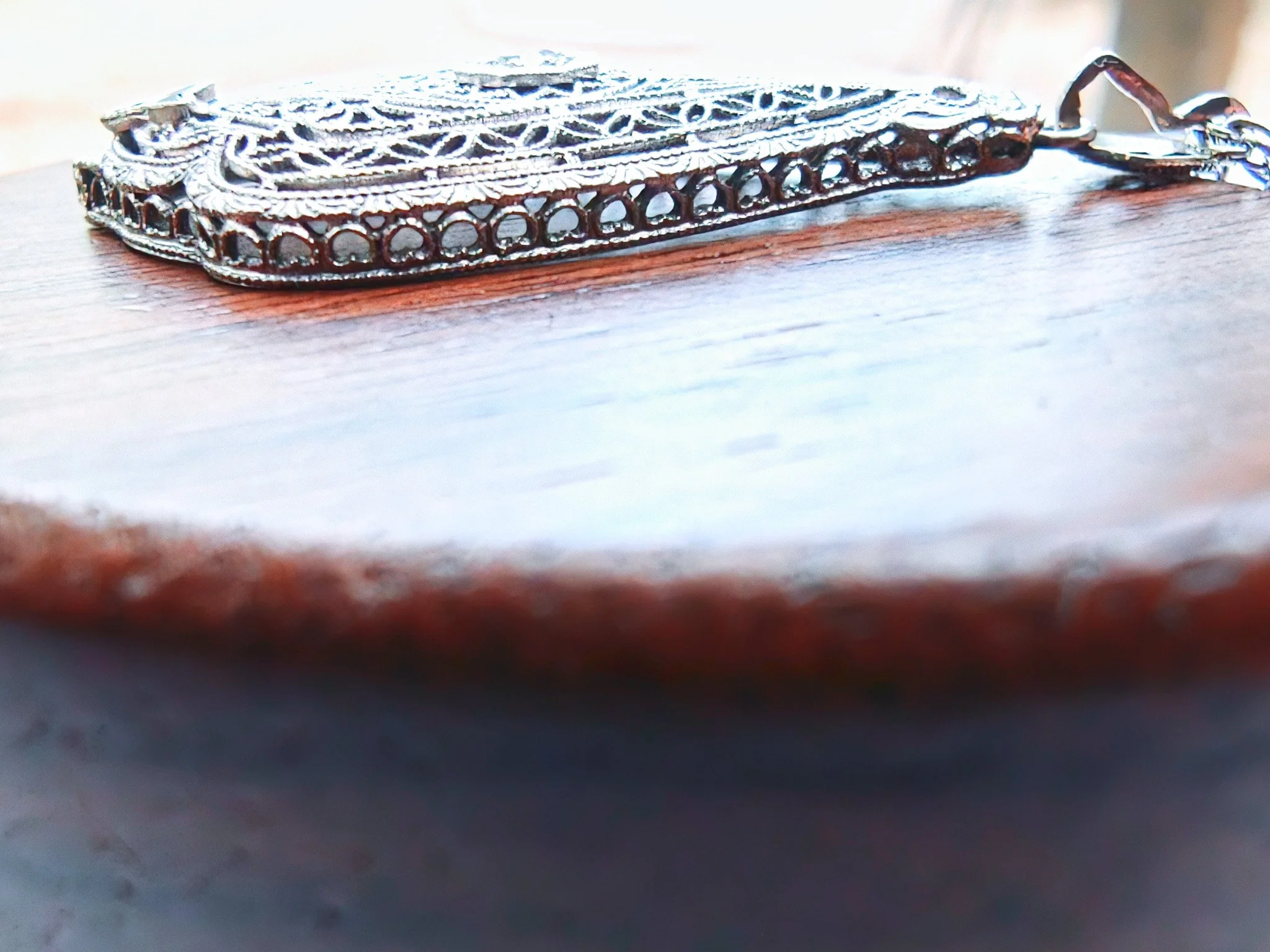 Art Deco Old Cut Fillagree Pendant (971 of 22).jpg