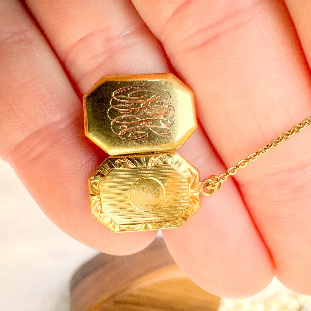 Antique Gold locket charm-04.jpg