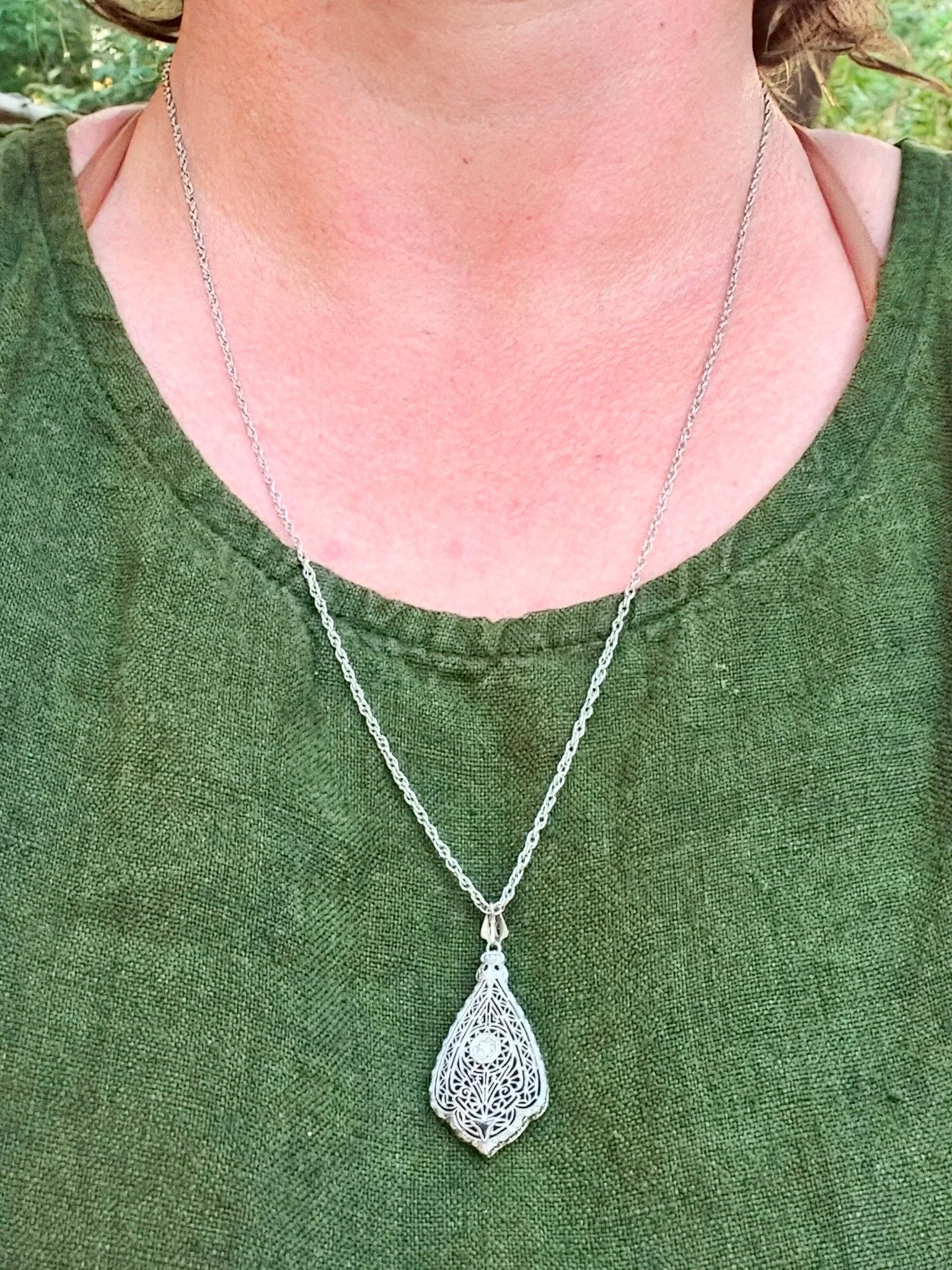 Art Deco Old Cut Fillagree Pendant (956 of 22).jpg