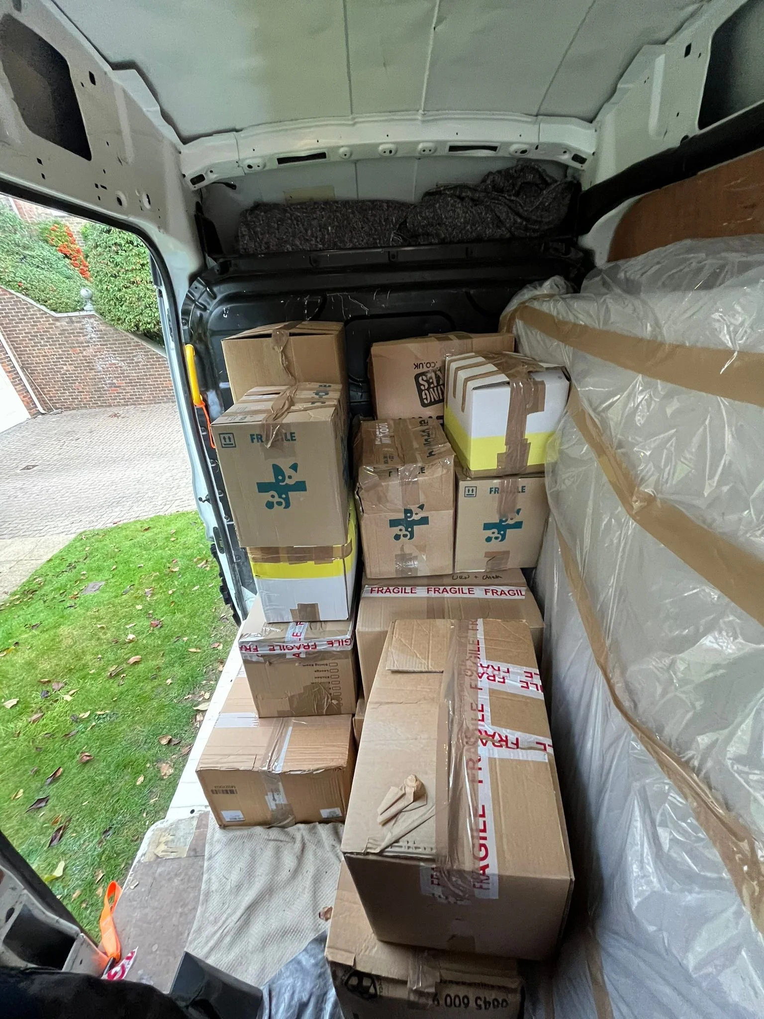 a-loaded-large-van.jpeg