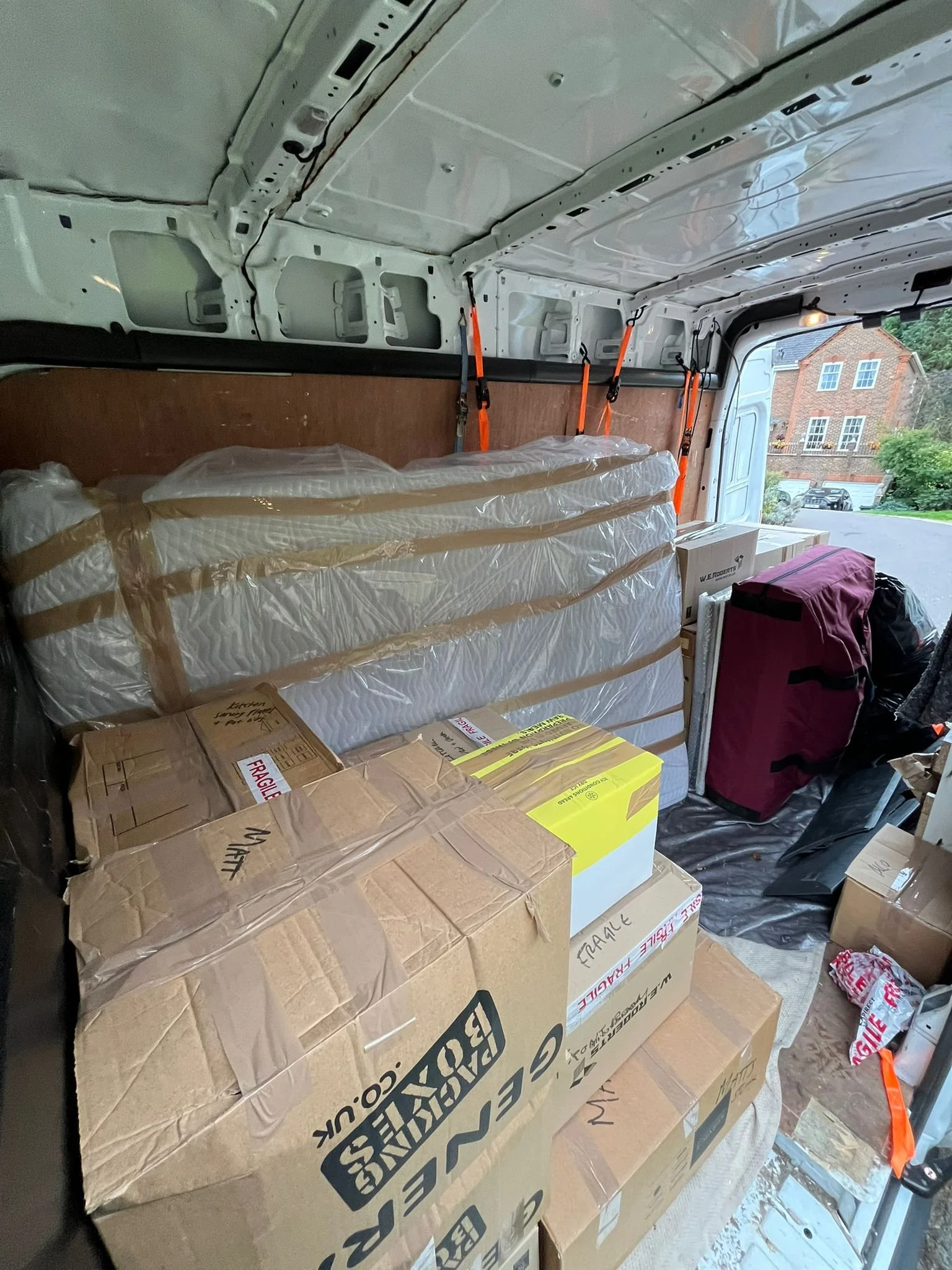 a-mattress-home-move.jpeg