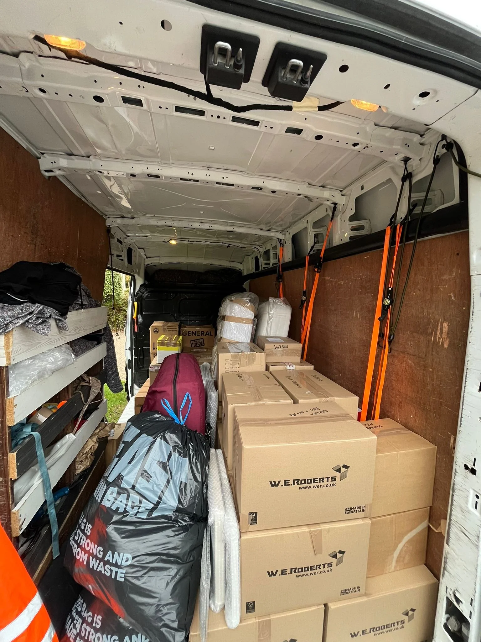 a-full-large-van.jpeg