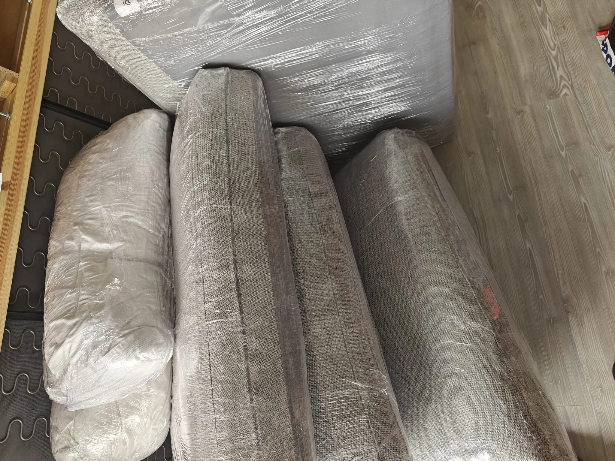 protected-wrapped-cushions-sofa.jpeg