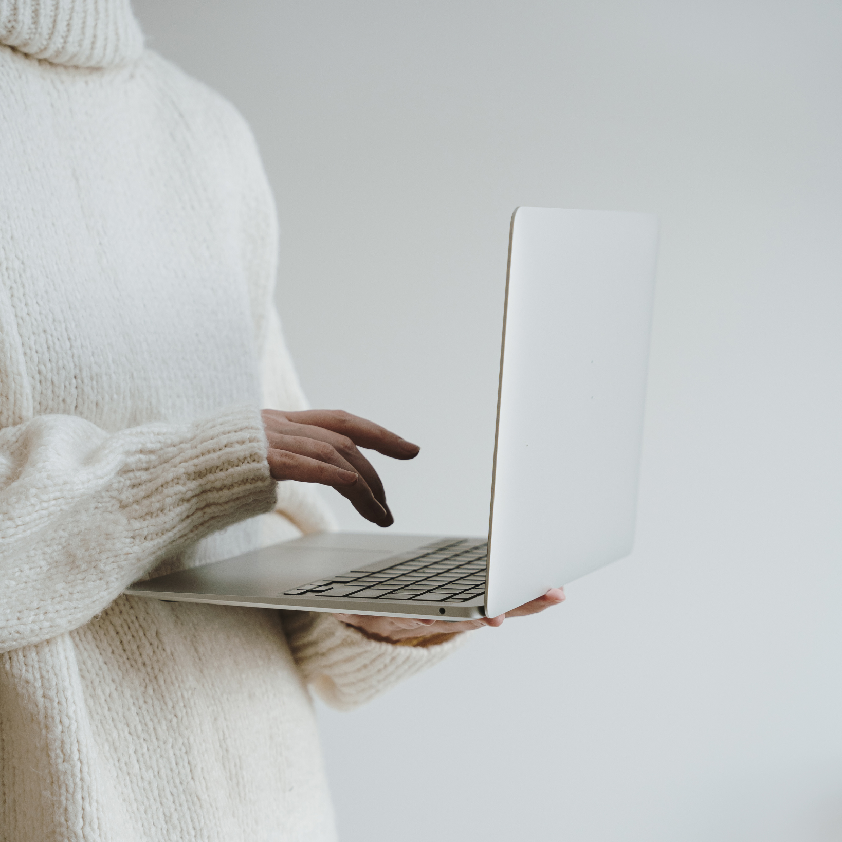 Square Macbook.png