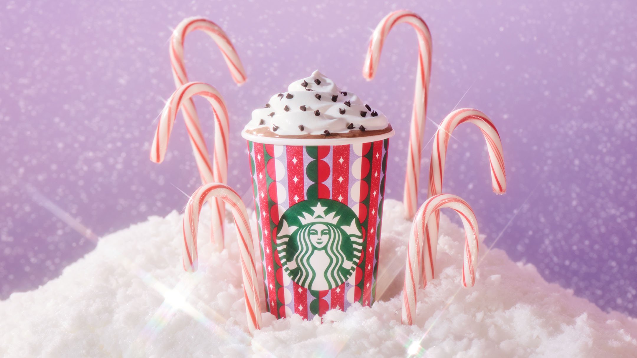 2067-05b-STB_HolidayFY22_Peppermint_Chills_Stills_Selects_ThreeStarHero_2533-16x9-sRGB+copy.jpeg