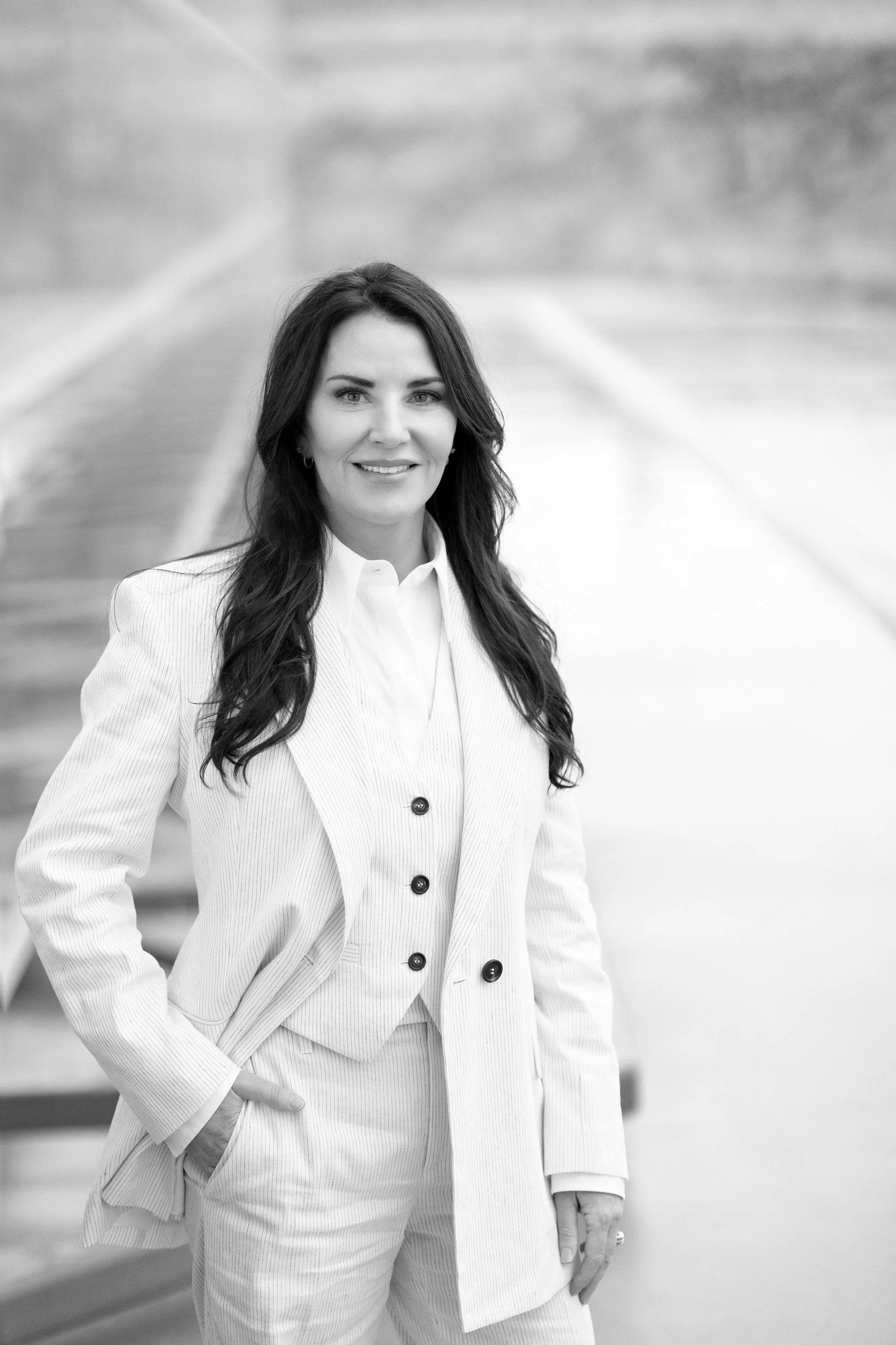 Wave Philanthropy owner and donor working together for impact.