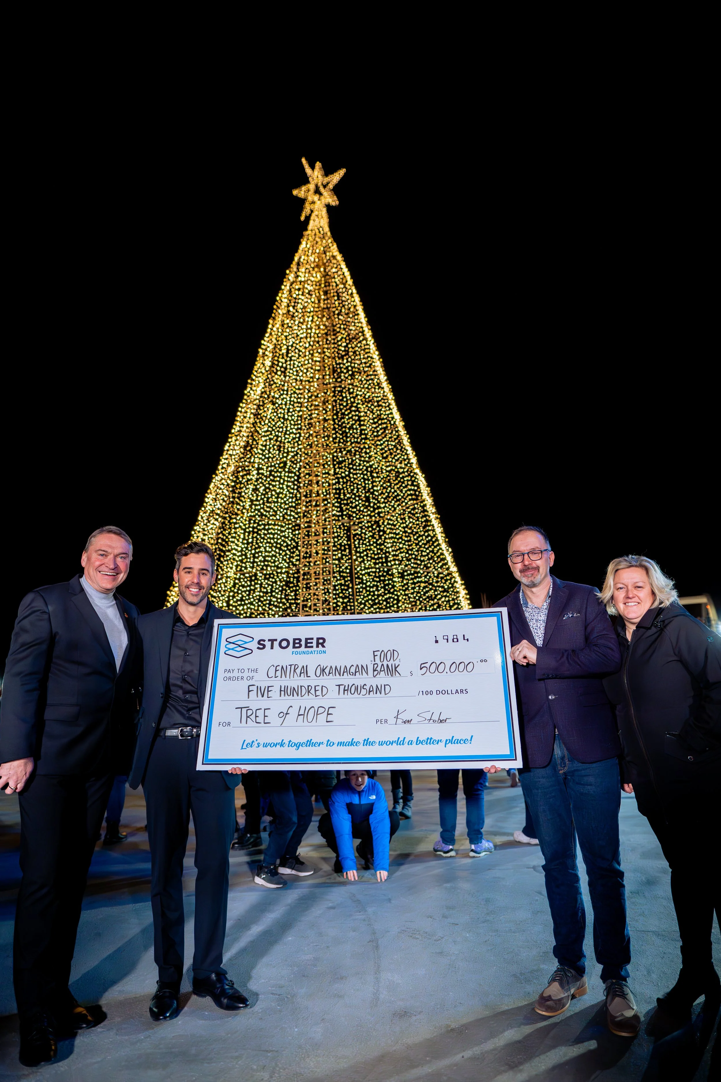 Donor connecting with Wave Philanthropy for services.