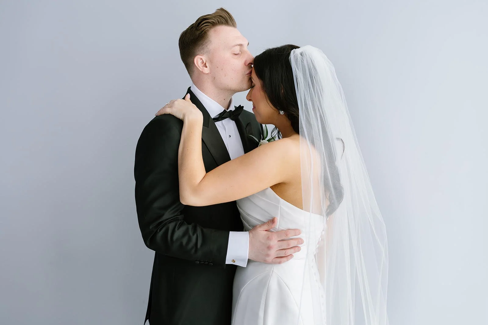 Living with Allergies: A 1:1 Interview with My Husband