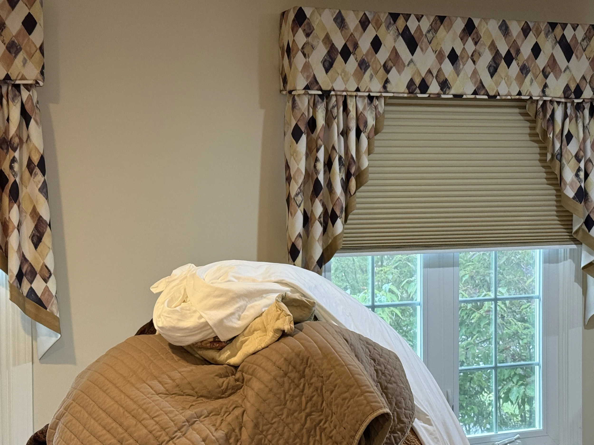 Valance_Bedroom_SpaceO_03.JPG