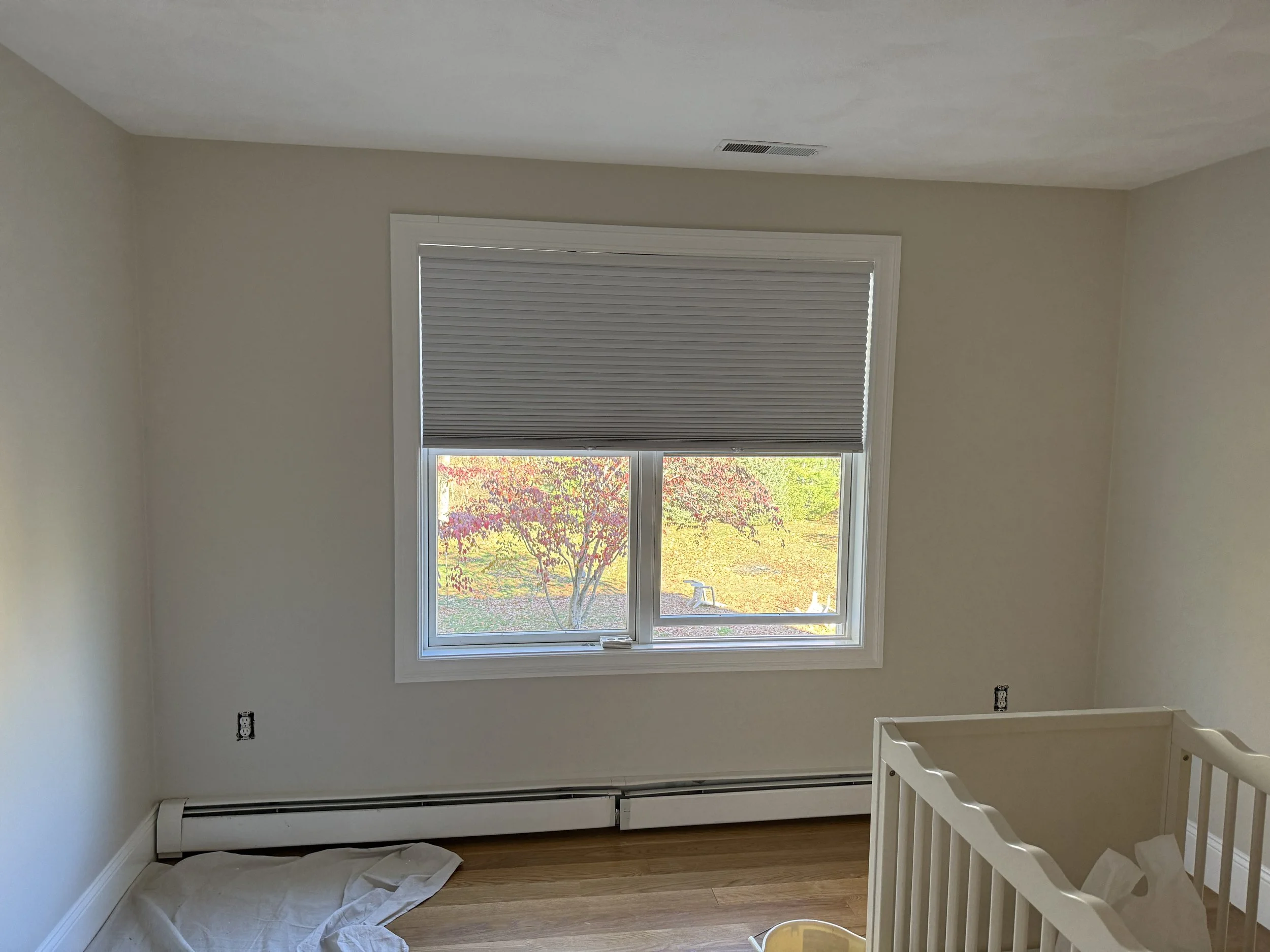 RollerShade_Nursery_SpaceAU_01.JPG