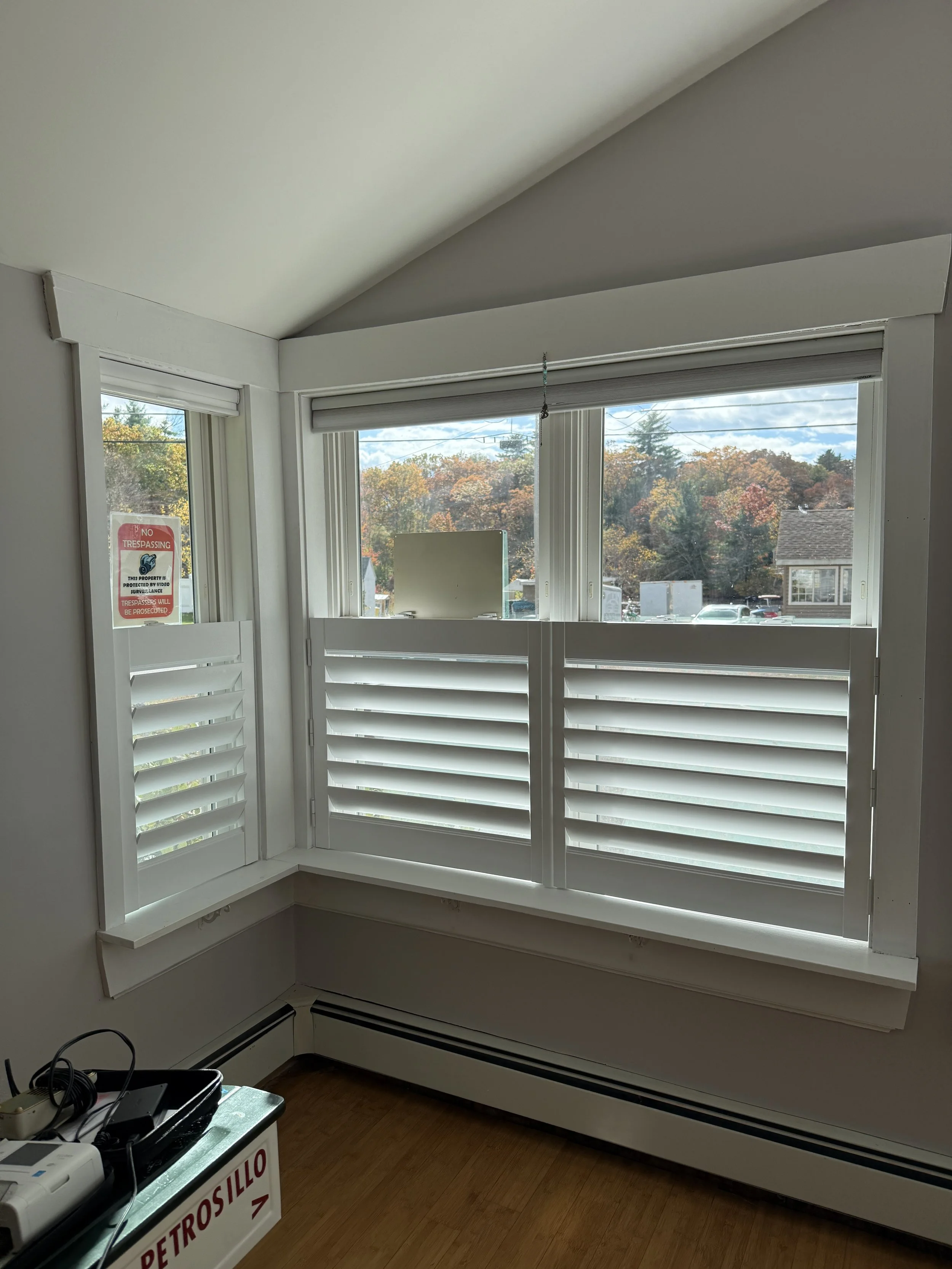 PlantationShutter_TallWindow_SpaceC_06.JPG