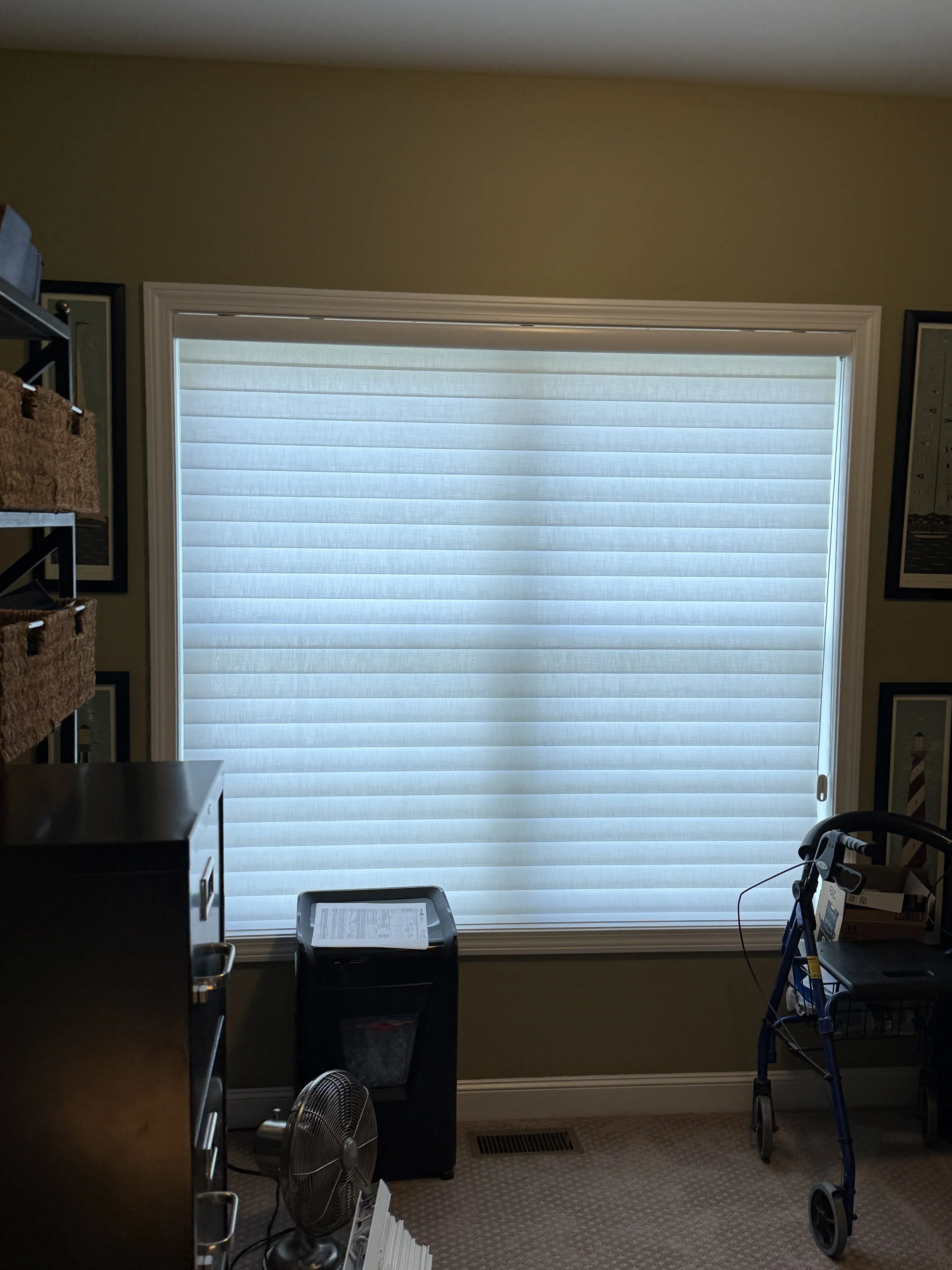 Roller shade - 01.JPG