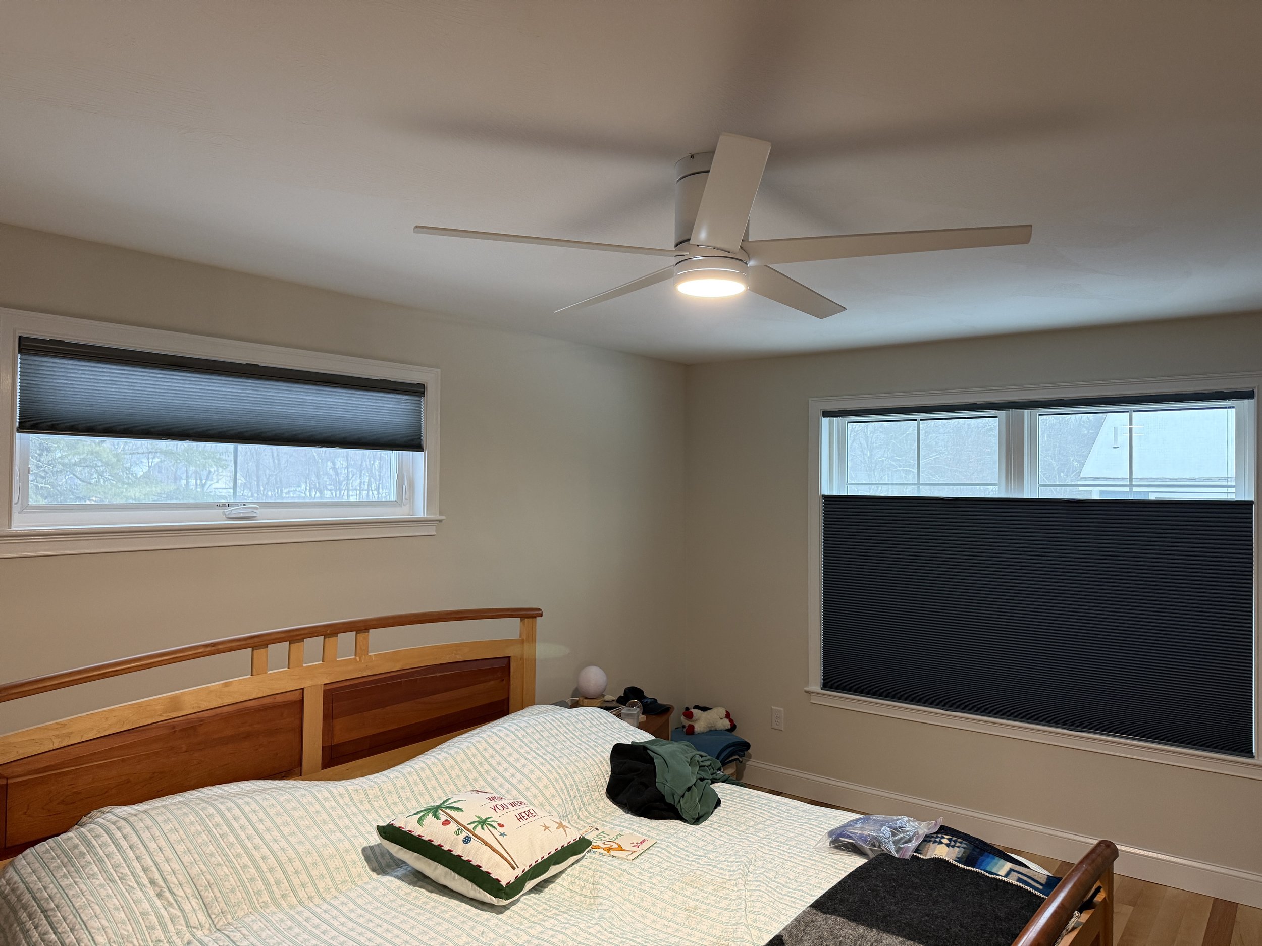 RollerShade_Bedroom_SpaceCP_01.JPG