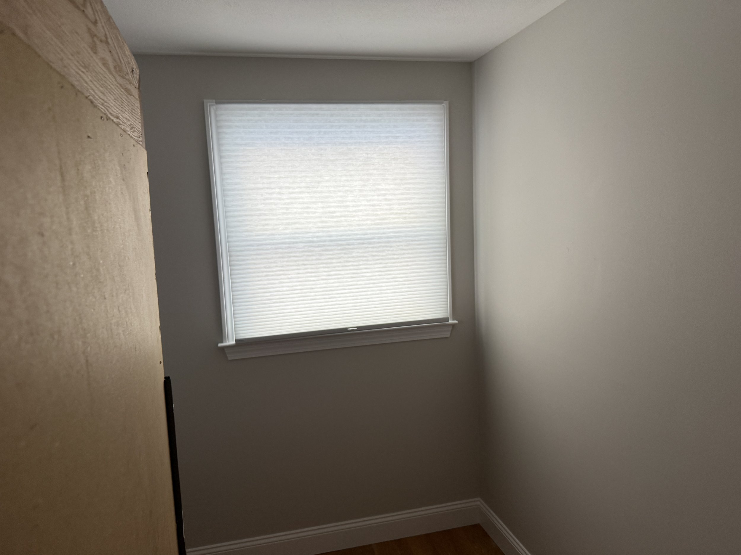 RollerShade_Bedroom_SpaceBH_01.JPG