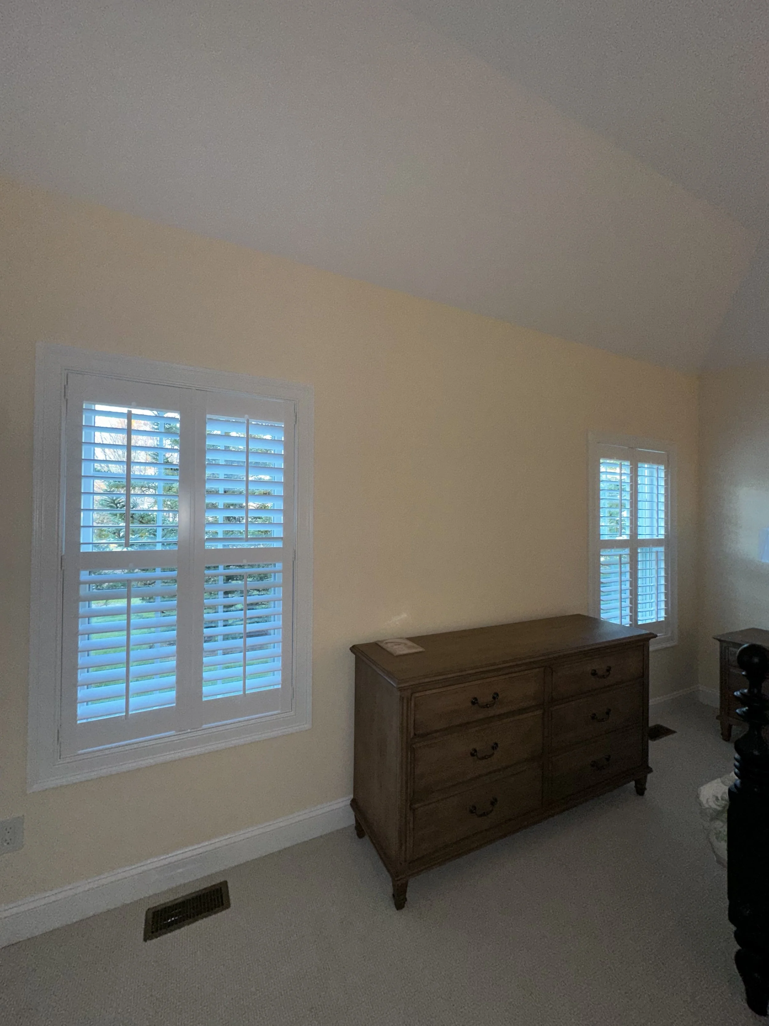 PlantationShutter_Bedroom_SpaceEF_01.jpg