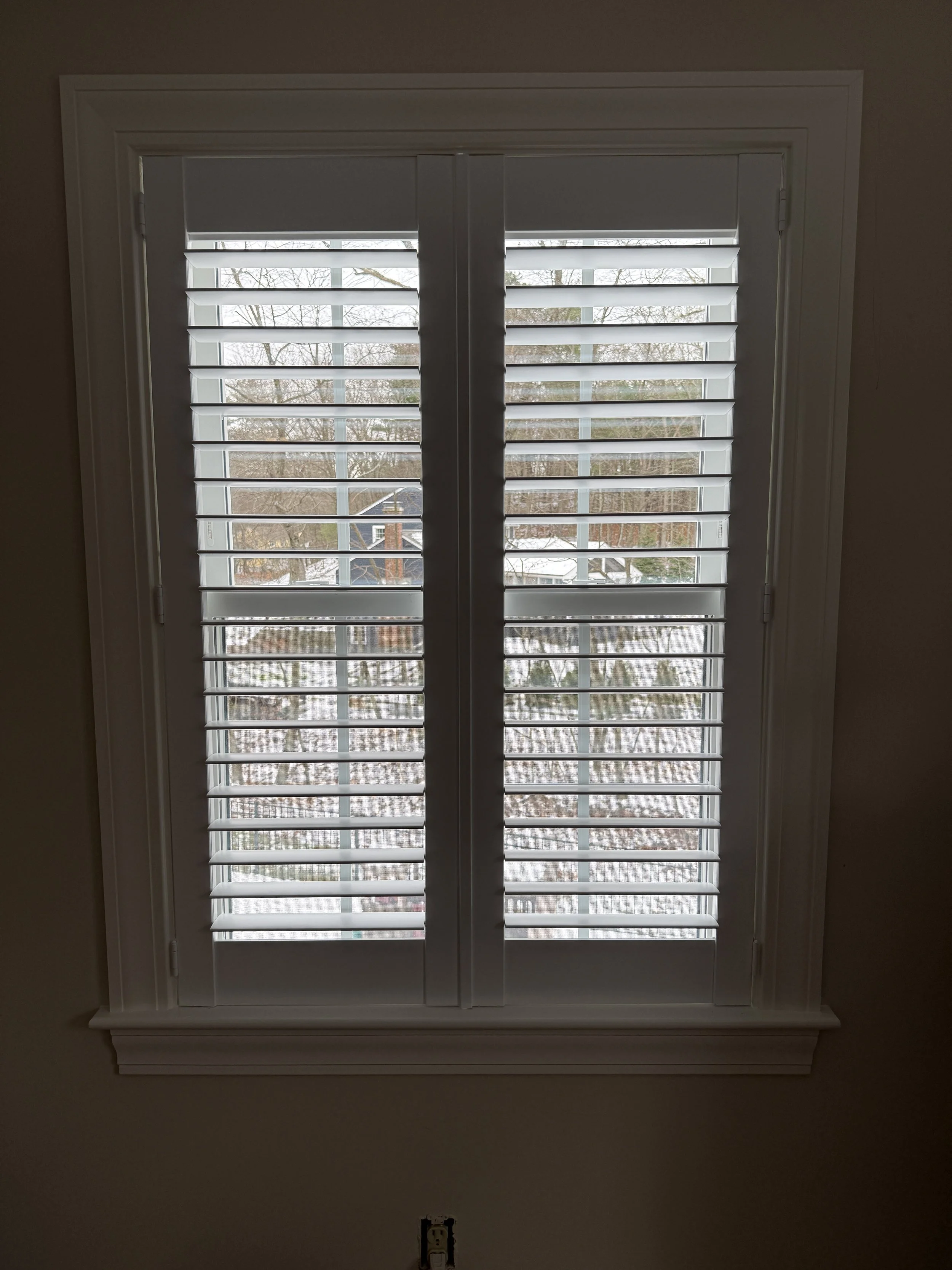 PlantationShutter_Window_SpaceBY_01.JPG
