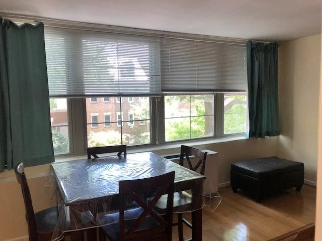 317S -- Dining Area (02).jpg