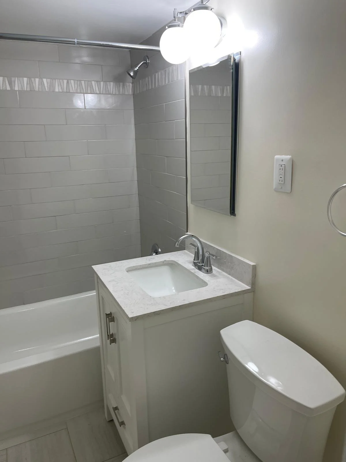5Renovated+Photos+of+Claridge+504-S-+2024.jpg