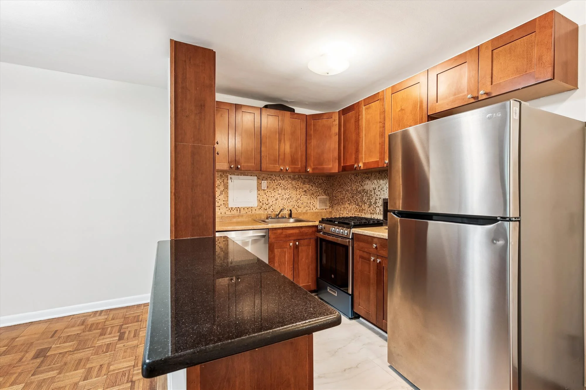interiors-kitchen-_mg_3054.jpg