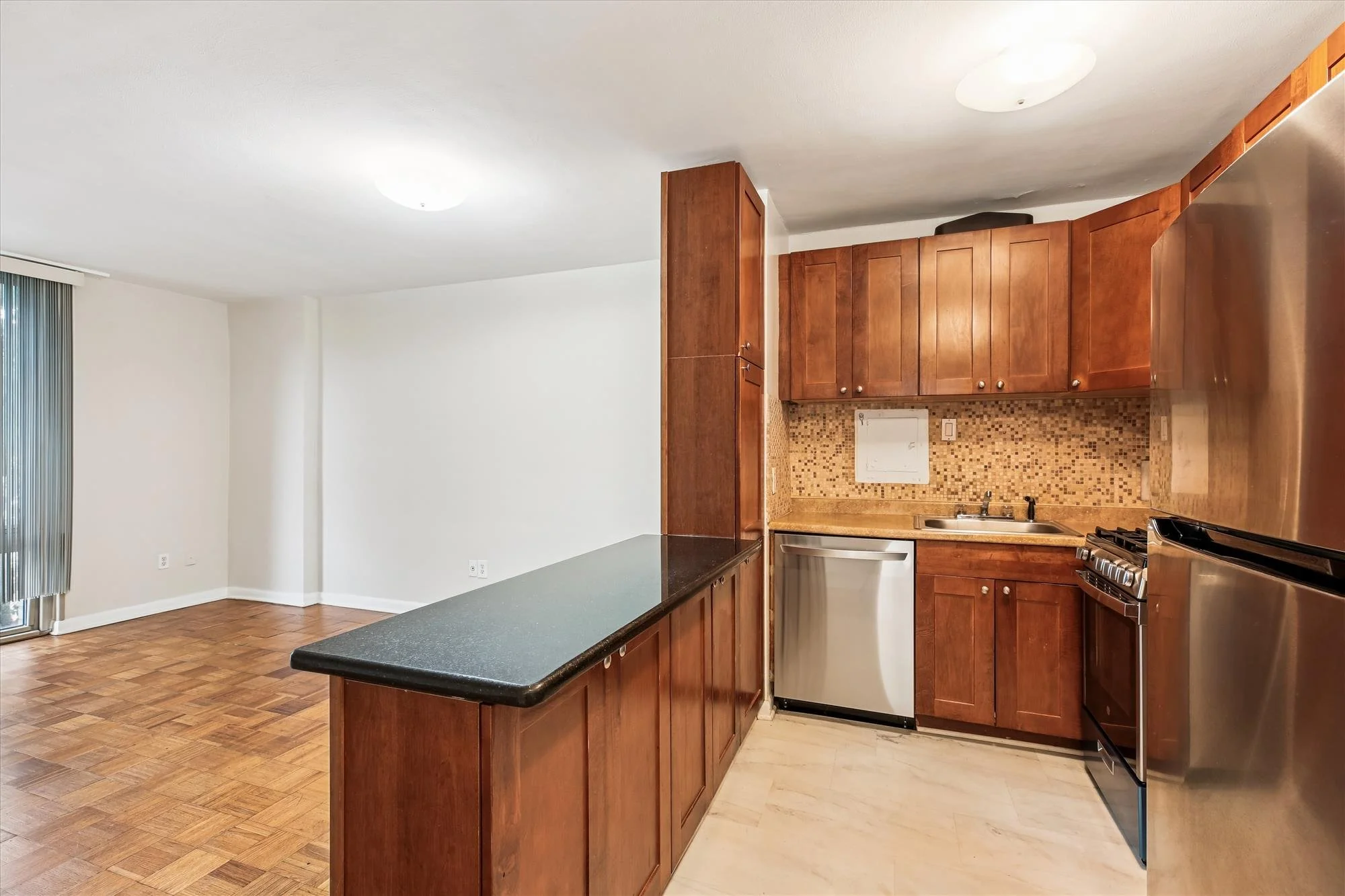 interiors-kitchen-_mg_3059.jpg