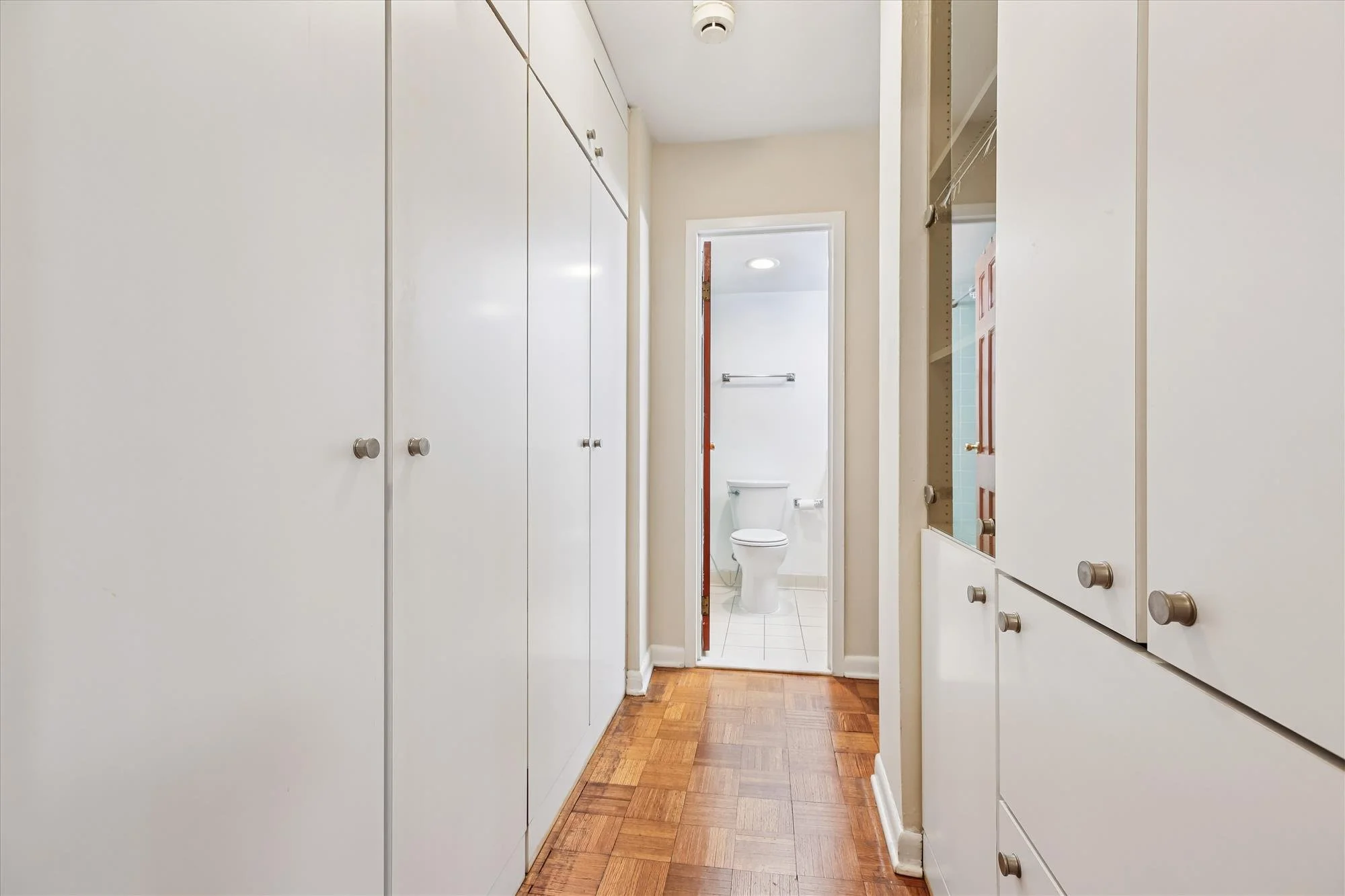 interiors-closet-_mg_2984.jpg