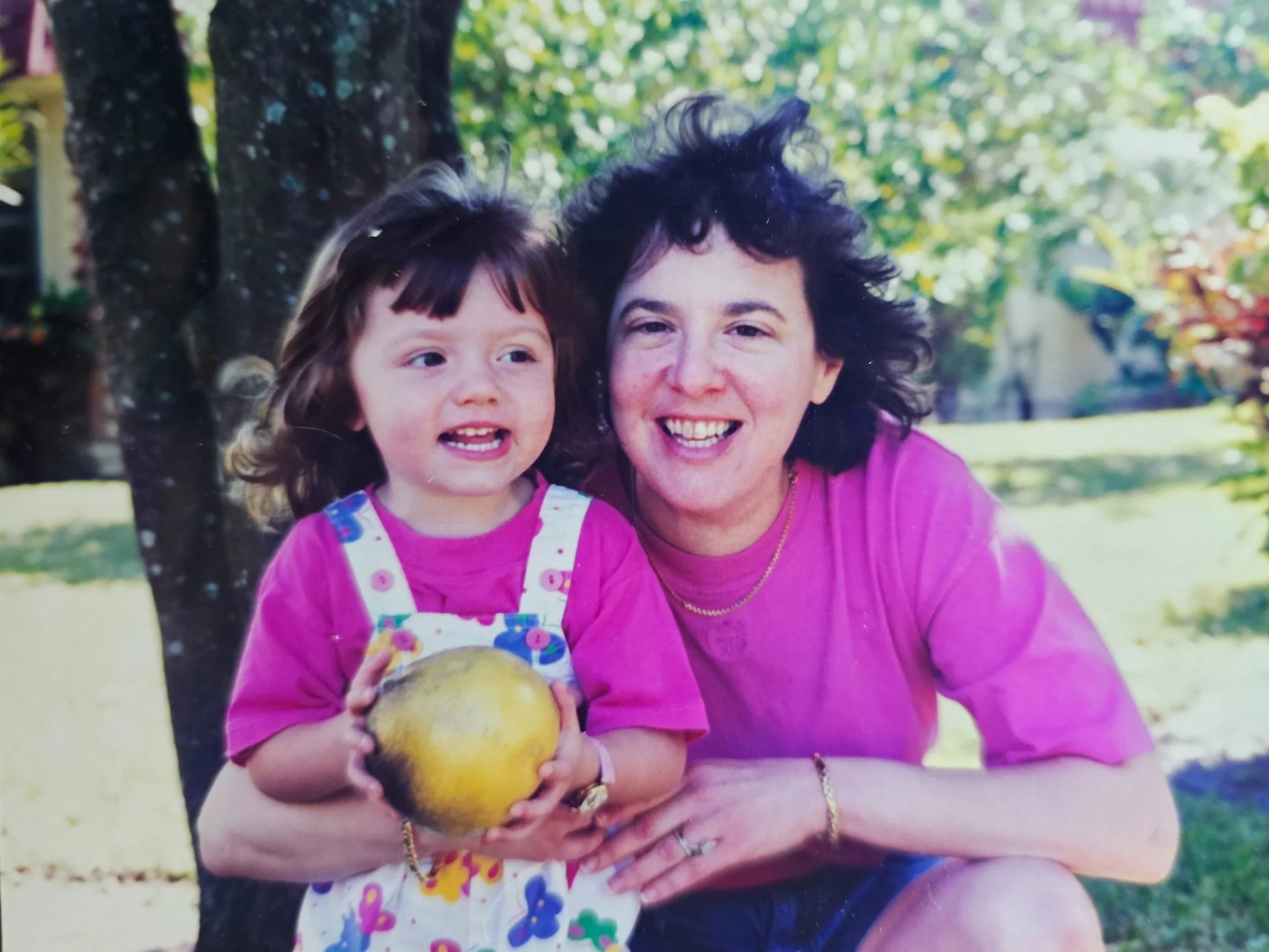 1994: Rachel and Elaine