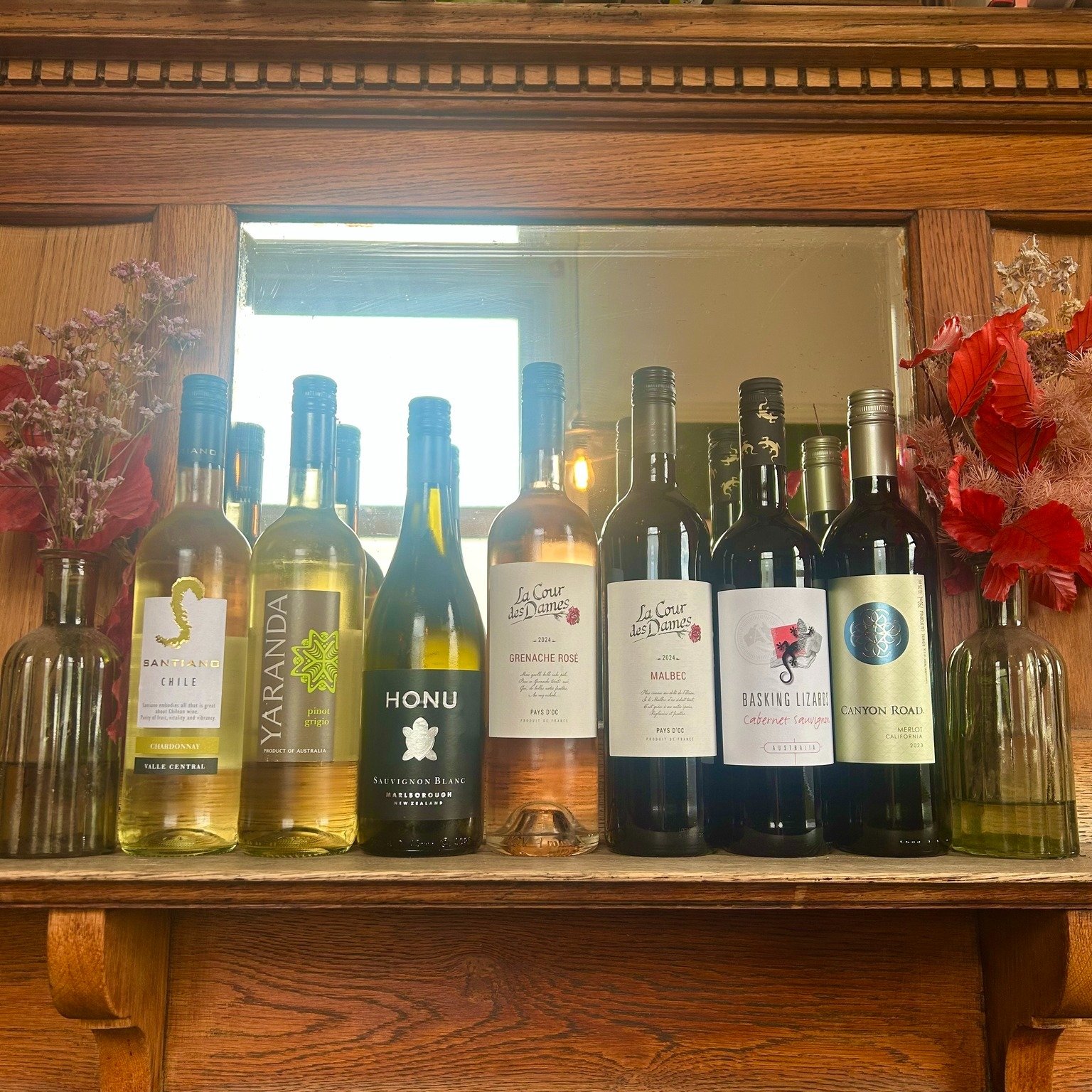 We&rsquo;ve got a fabulous wine selection available for you! They are all sold in 125ml, 175ml and 250ml measurements or buy the bottle!
