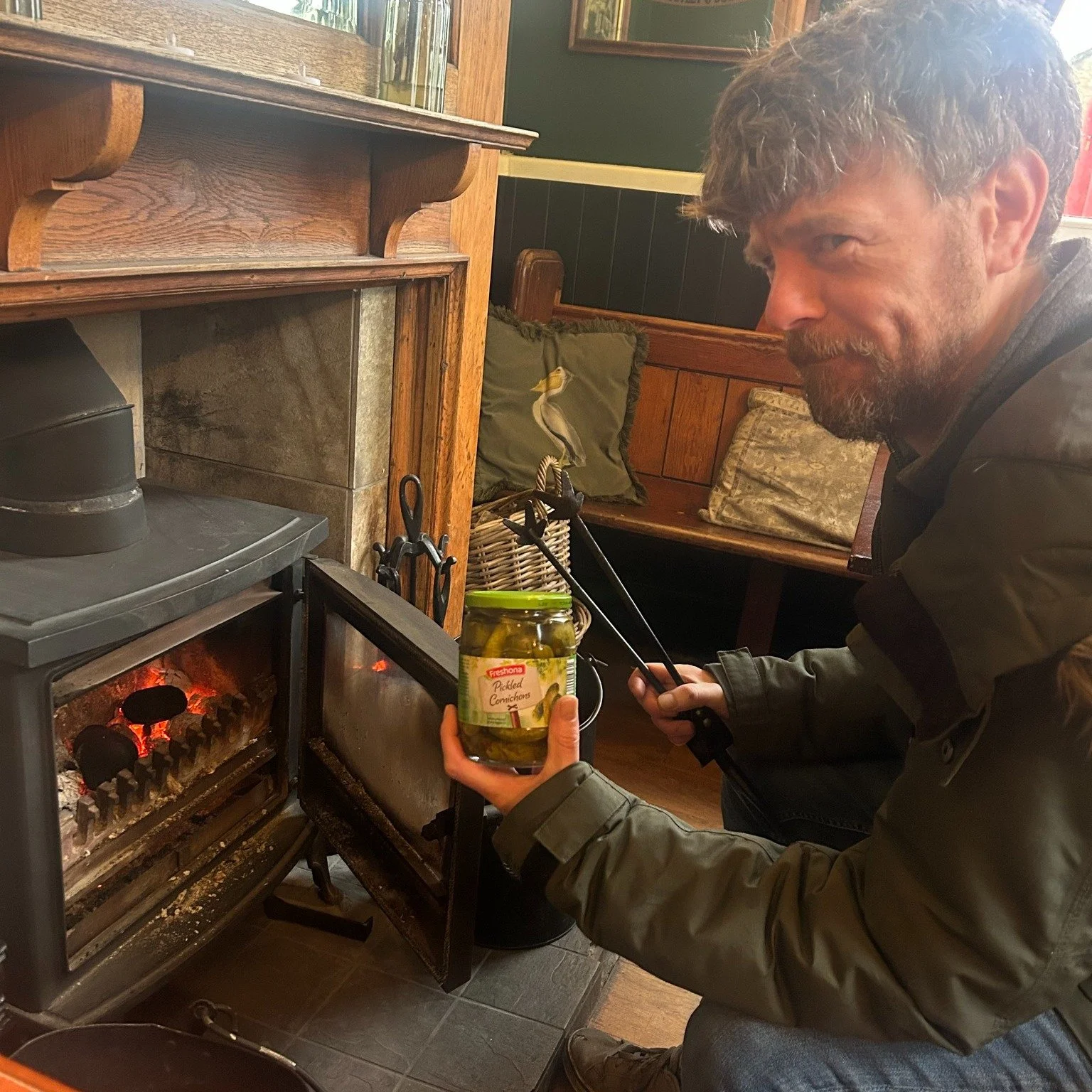 Fancy cornichons and a warm fire on a Tuesday evening? Well you can get both tonight at our weekly quiz! It kicks off at 8pm so come down and give it a go! It's only &pound;1 per team to enter and there's prizes to be won!