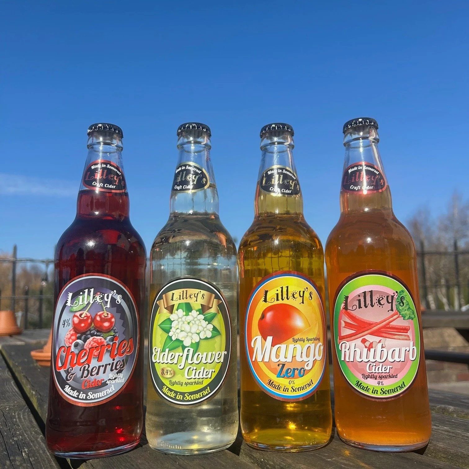 It&rsquo;s feeling like cider weather today! We have a lovely selection of Lilley&rsquo;s flavoured cider on the bar and an alcohol free option!