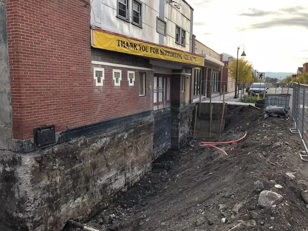 Front excavation