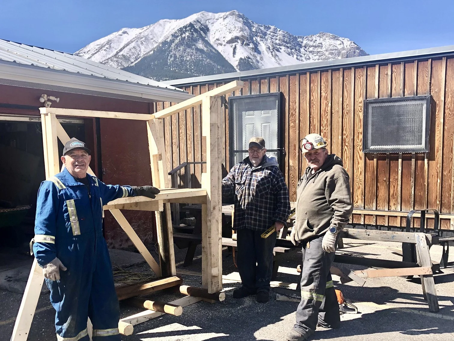 Looking Back: Bellevue Mine Volunteerism