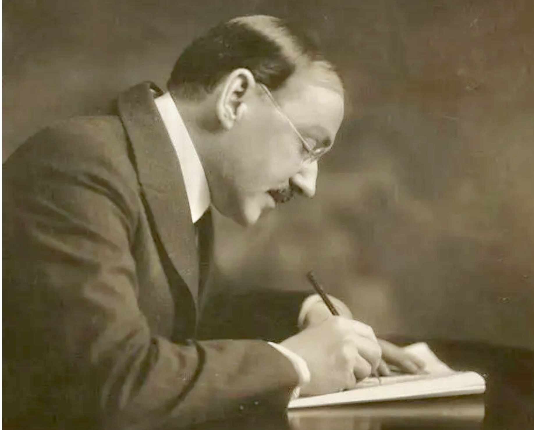 Looking Back: Ogden Nash - Zany Humour