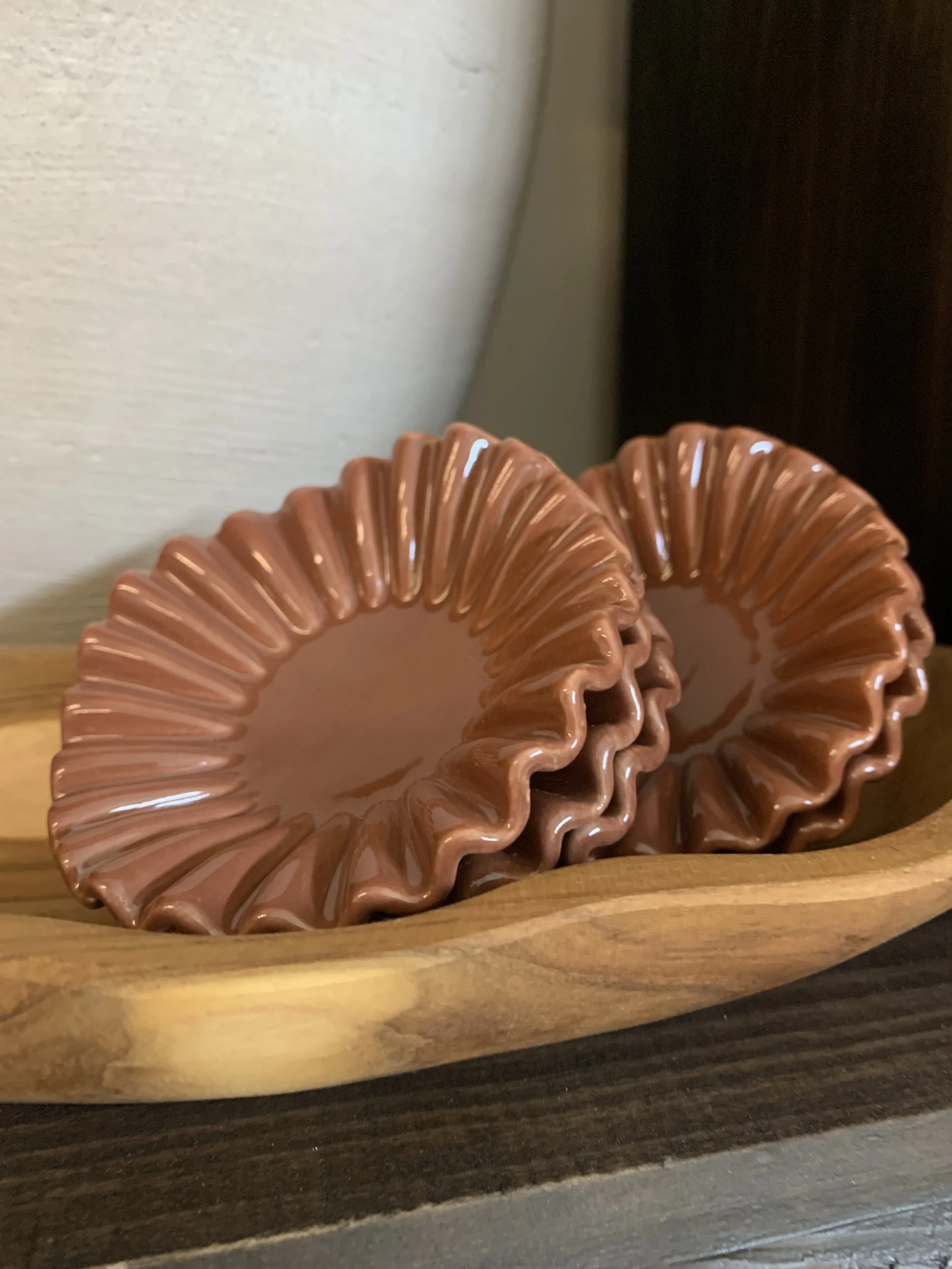 Scallop Ceramic Bowl - Russet