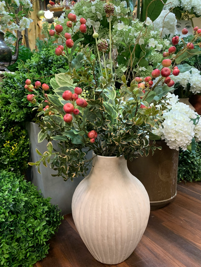Fluted Vase – Natural White