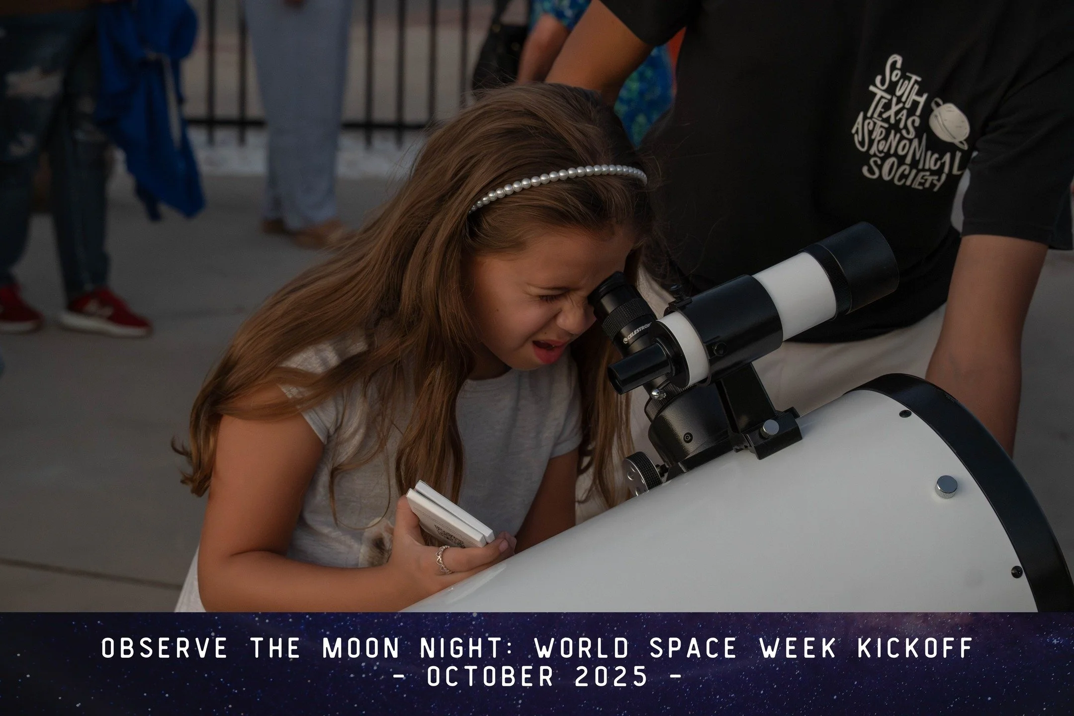 Thank you to everyone who came to our International Observe the Moon Night celebration last week to kickstart World Space Week! We had a wonderful time showing our comet demonstration, painting moons, and looking at the stars with all of you! 🚀🌙
A