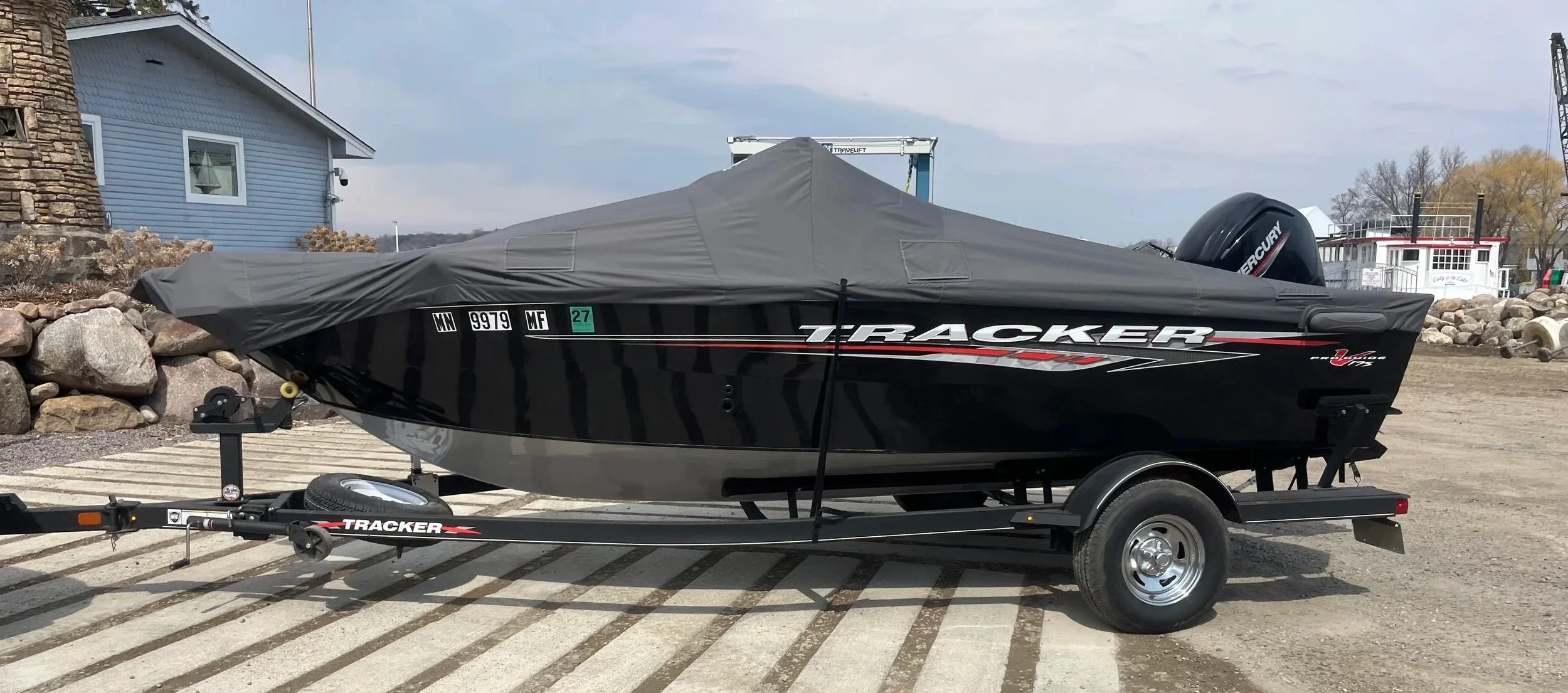 2022 Tracker Guide Pro V 175.jpg