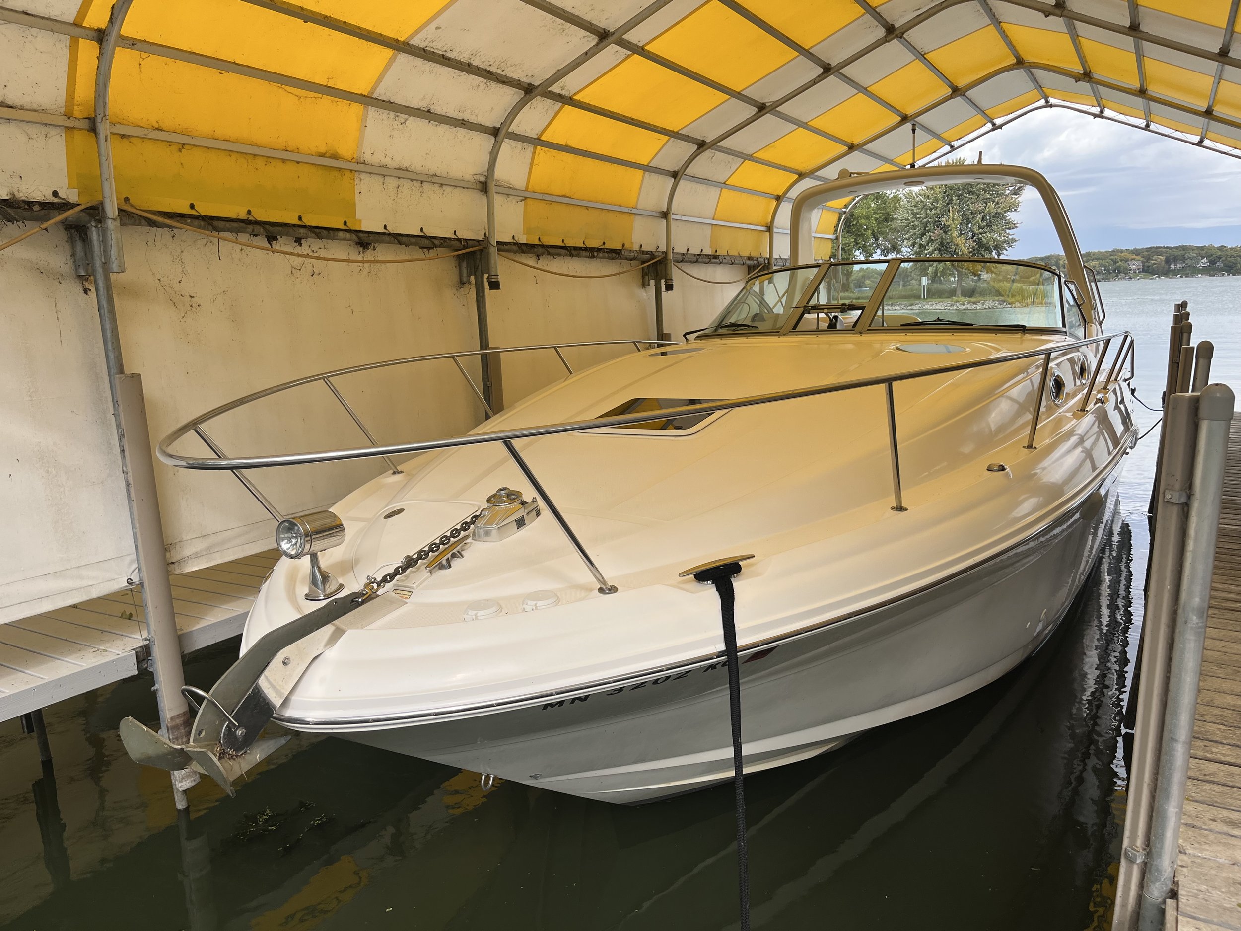 2003 Sea Ray 320 Sundancer.jpeg