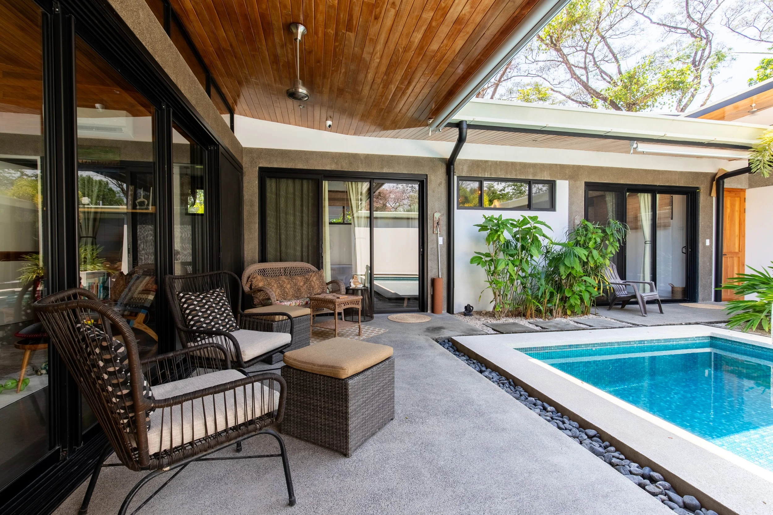 casa-ananda-guest-suites-30.jpg