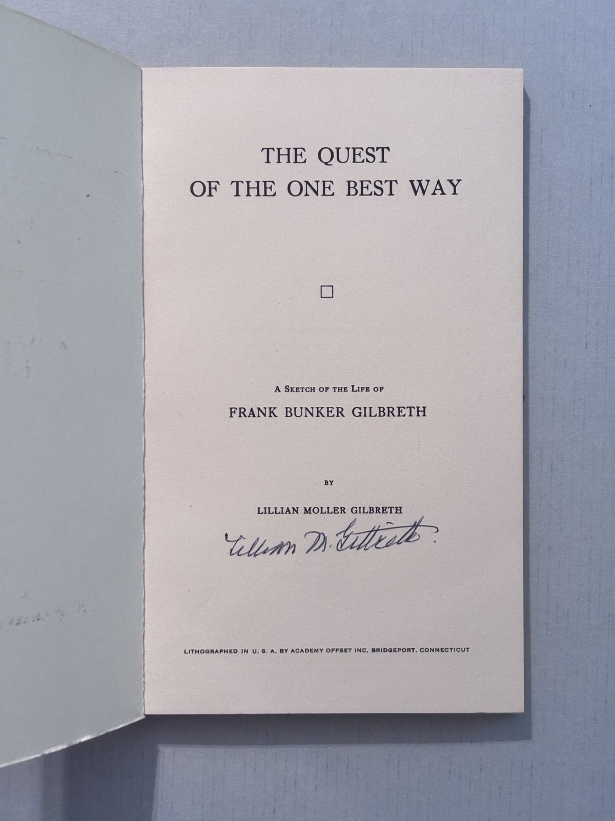 Gilbreth Lillian book signed page  6591.jpg
