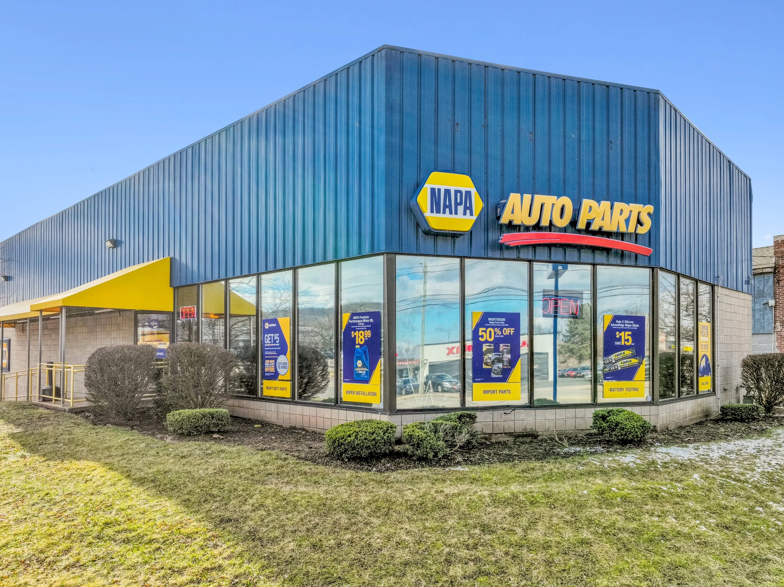 NAPA Auto Parts (West Hartford, CT).jpg