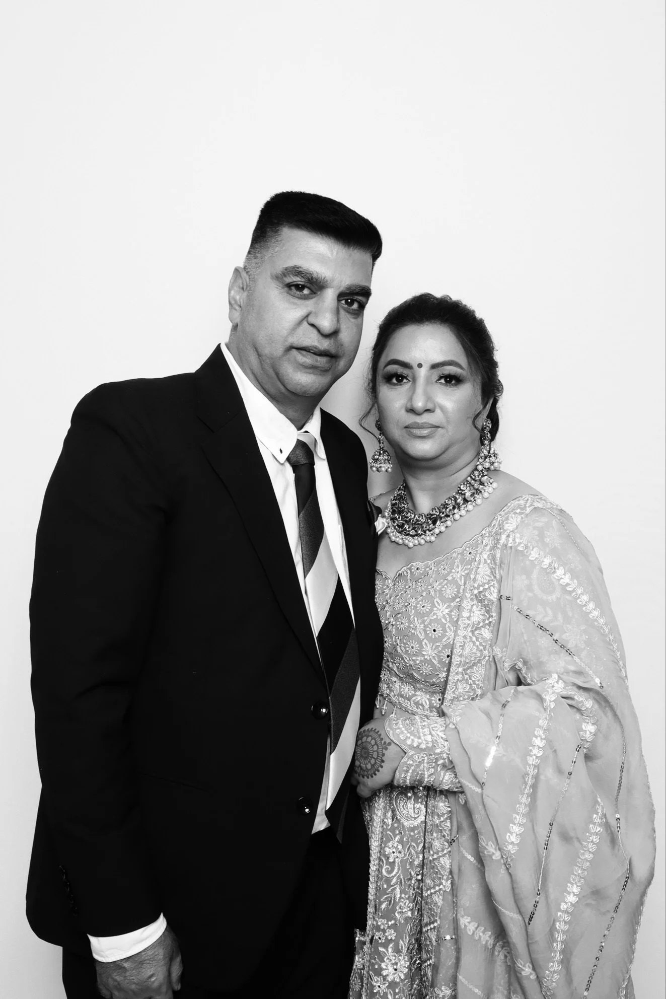 Jas_Manmeets_Engagement_0170_photo.jpeg