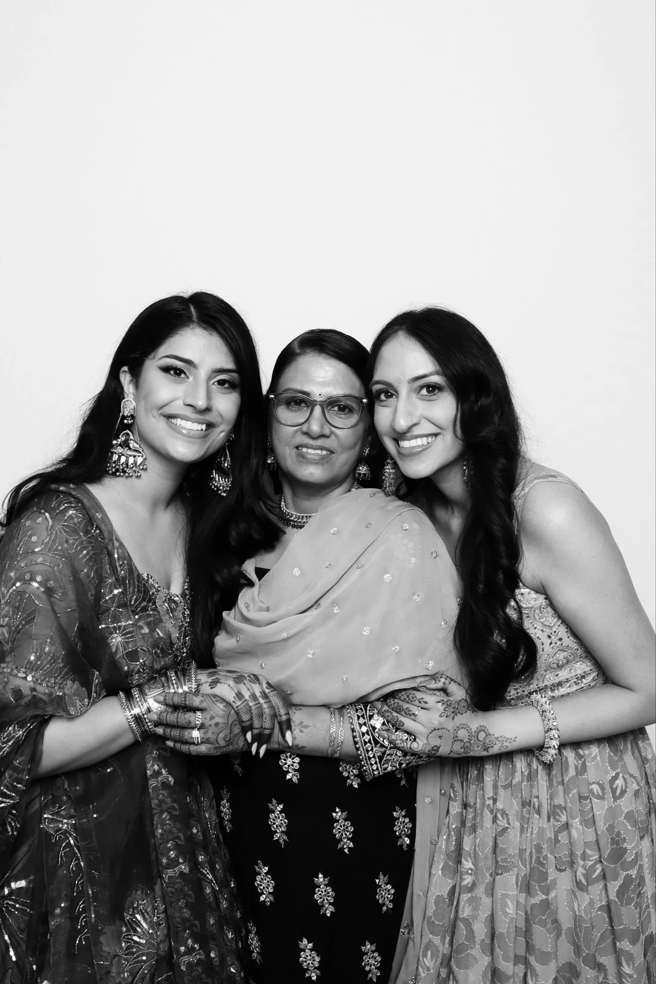 Jas_Manmeets_Engagement_0278_photo.jpeg