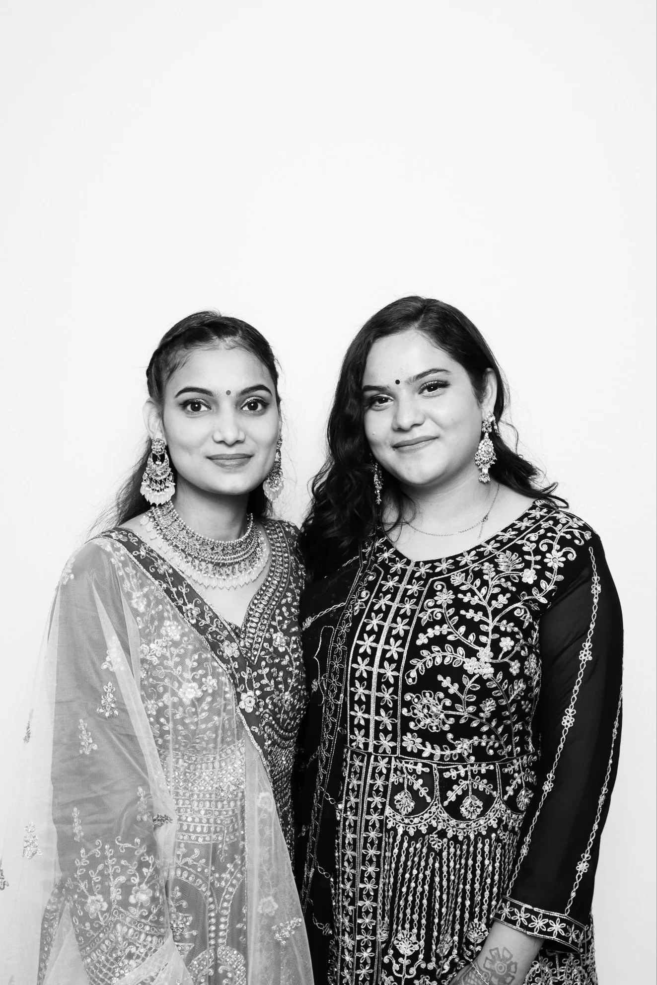 Jas_Manmeets_Engagement_0056_photo.jpeg