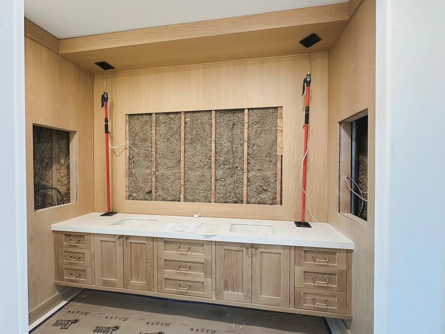 Progress pic of a dreamy Jack and Jill bathroom in white oak. Custom-stained with matching flyover, wall panels, and medicine cabinets! It&rsquo;s gonna be good 🔥 

📍Scottsdale, AZ

#phoenixcabinetmaker #azcontractor #phoenixhomes #arizonakitchens 