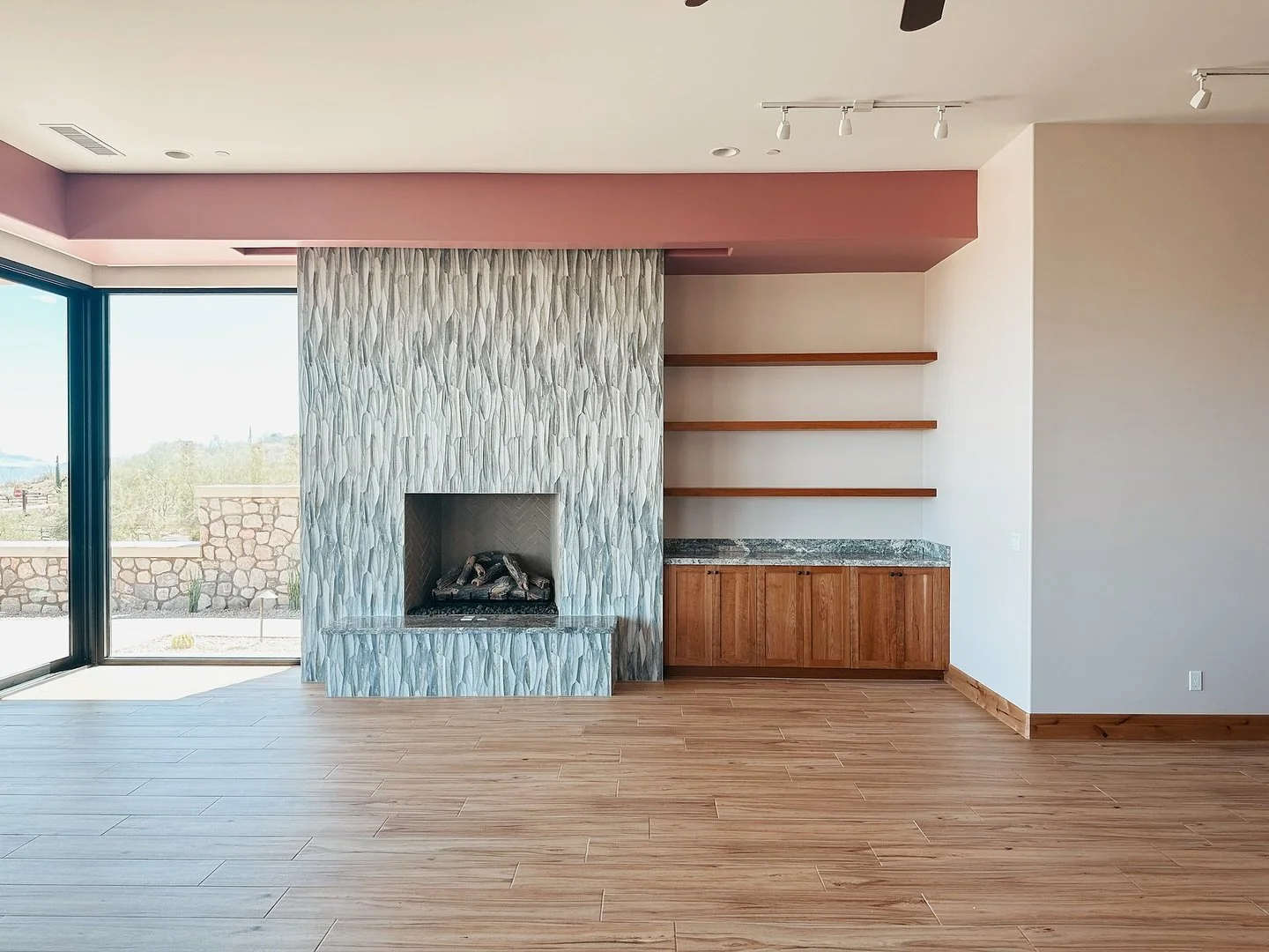 Cabinets in natural cherry with custom 8 ft shelves to match! 

📍 Fountain Hills, AZ

#phoenixcabinetmaker #azcontractor #phoenixhomes #arizonakitchens #azhomerenovation #scottsdalehomes #phoenixinteriordesign #phoenixbuilder #customcabinets