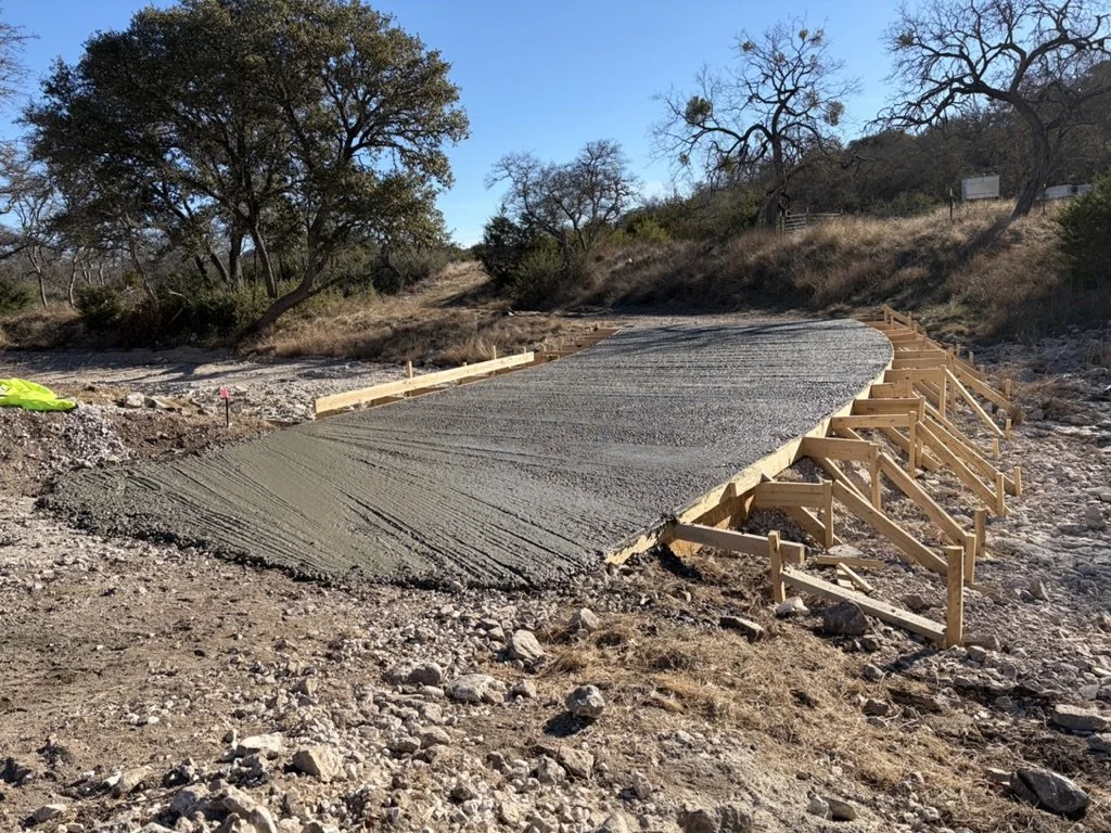 HARDSCAPING & CONCRETE